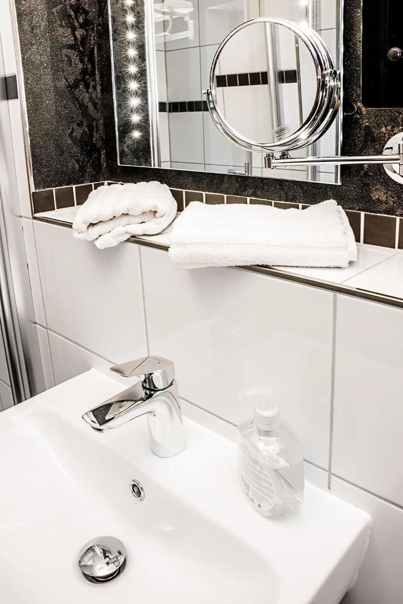 Bathroom in Hotel SleepInn Volkspark