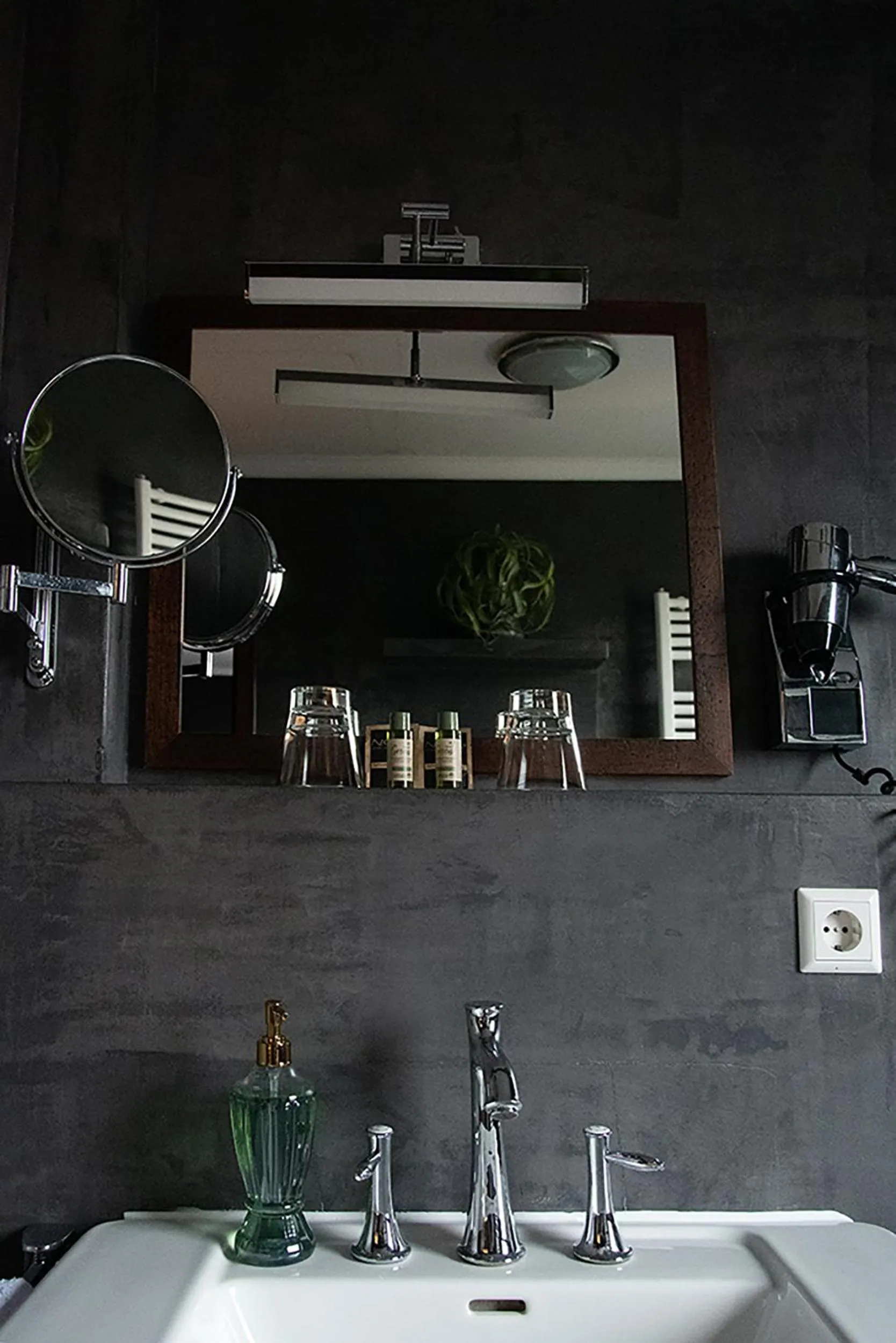 Bathroom in Landhotel Wolfschlugen