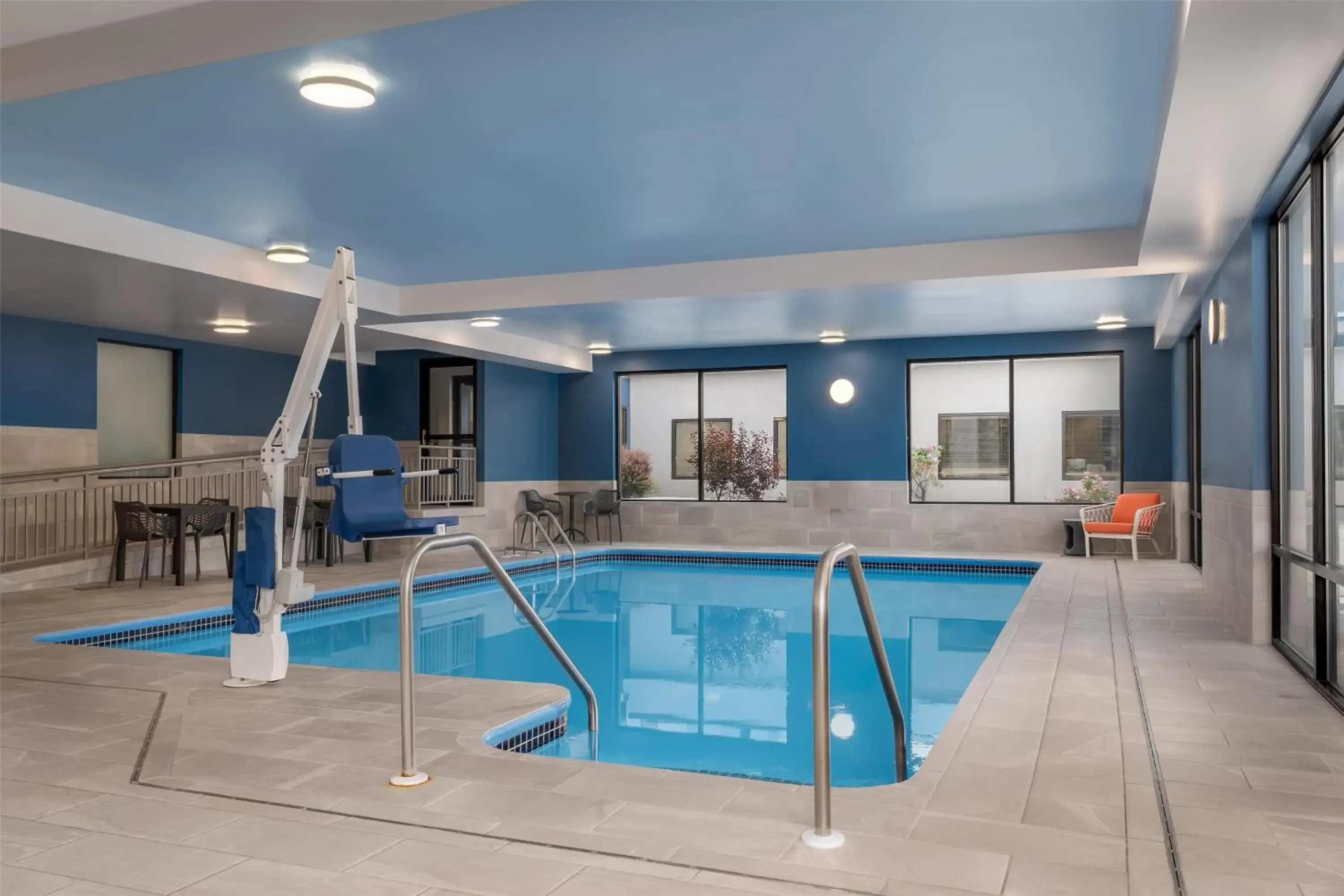 Pool view in Hampton Inn Altoona Pool view in Hampton Inn Altoona