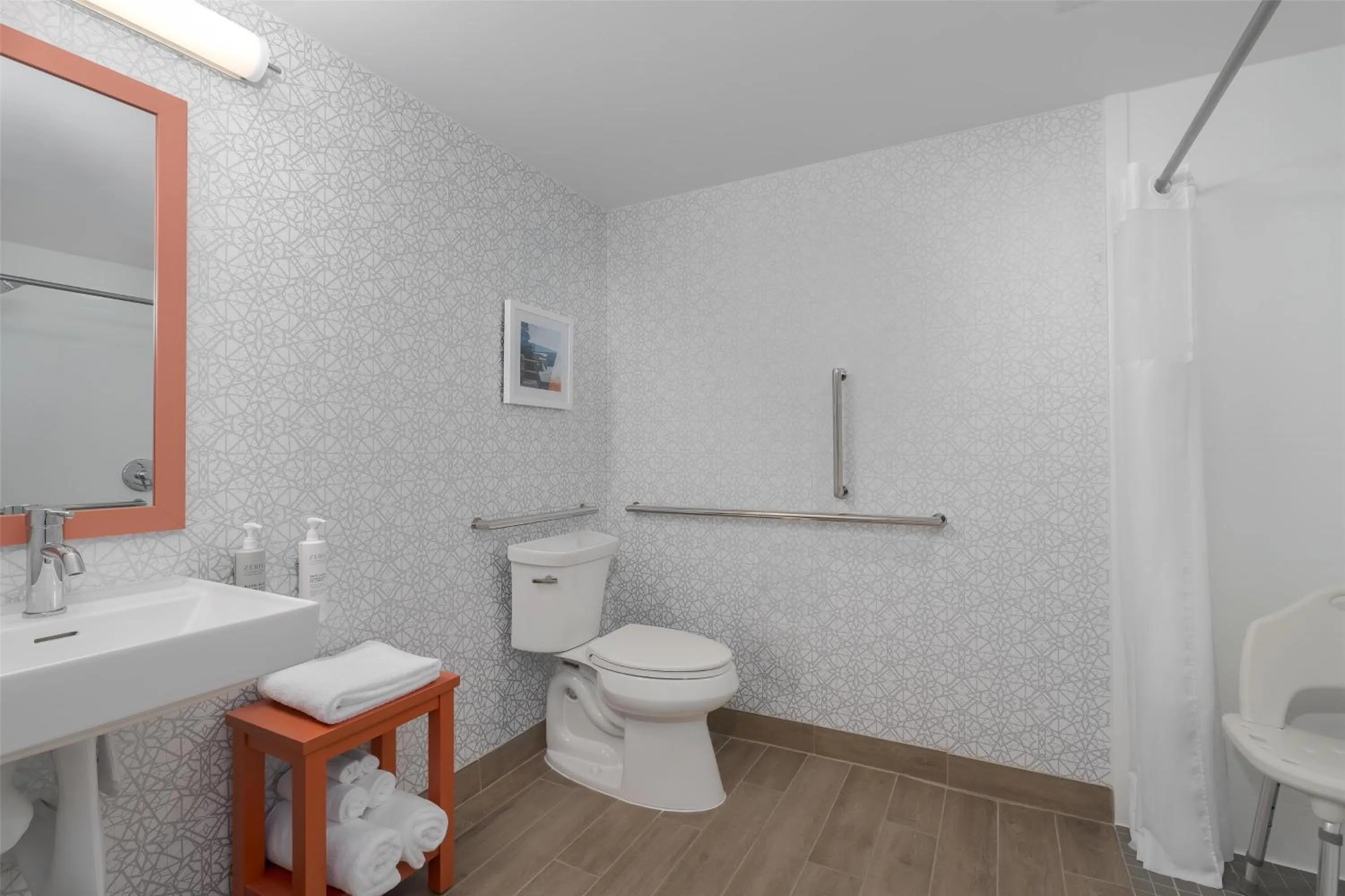 Bathroom in Hampton Inn Altoona