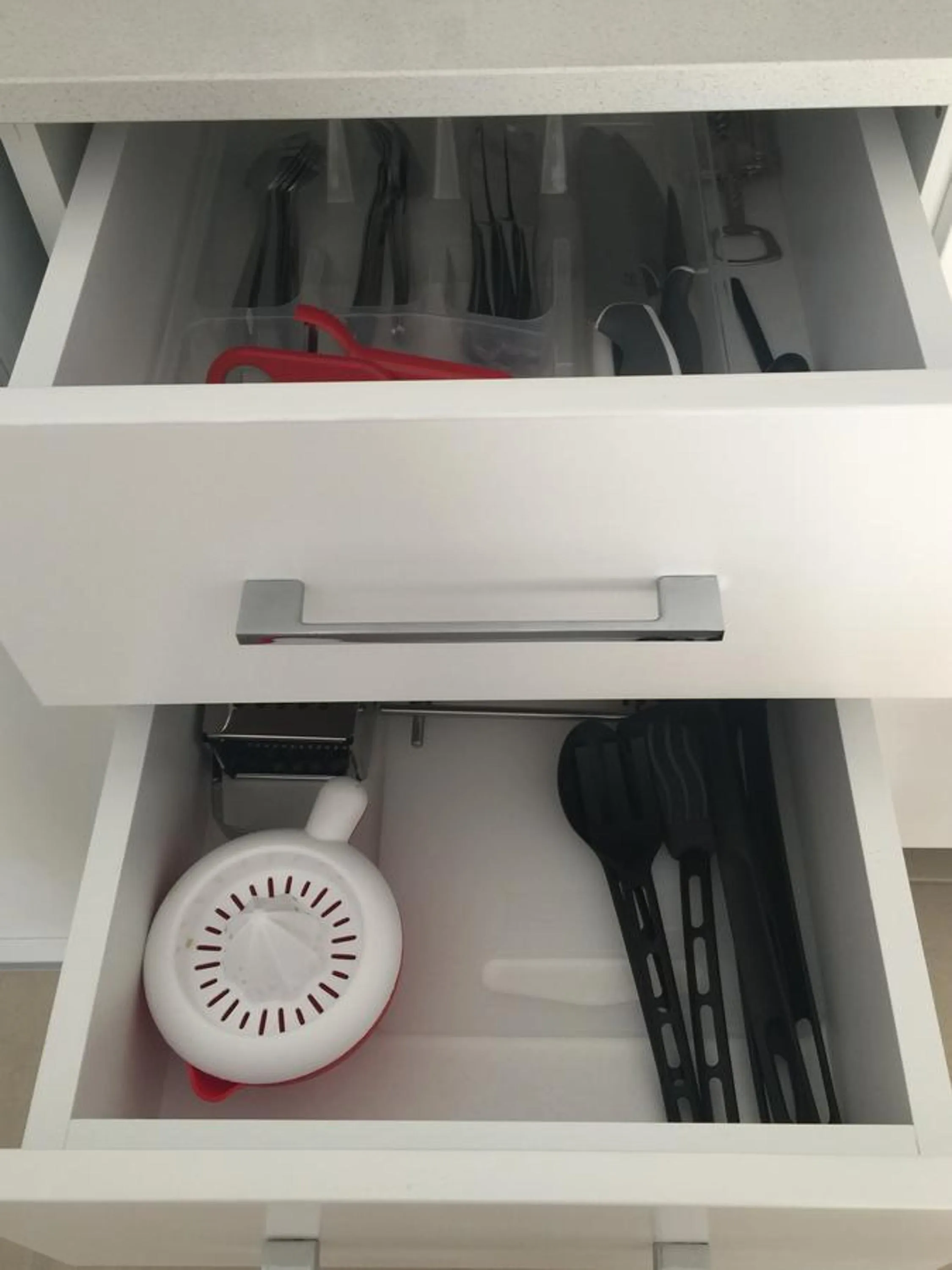 Kitchen or kitchenette in Kasinn Apart Hotel