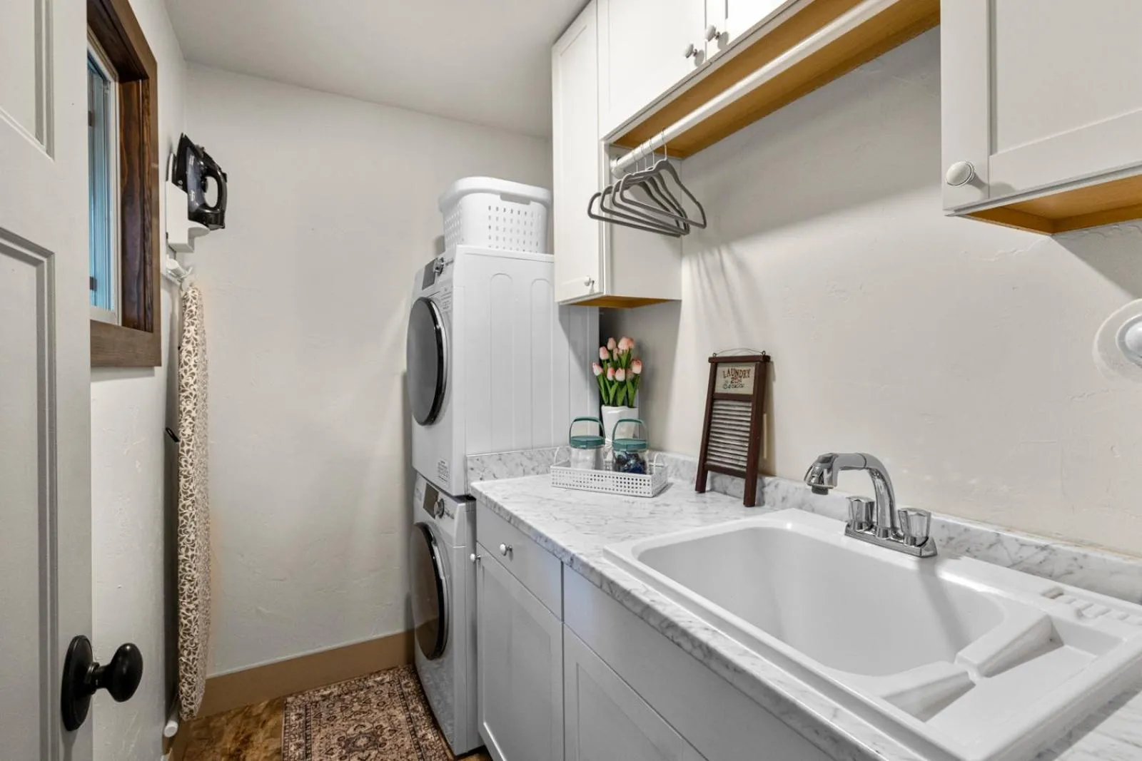 washing machine in Coyote Bluff Estate