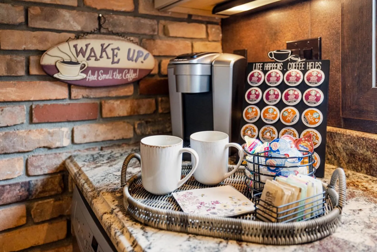 Coffee/tea facilities in Coyote Bluff Estate