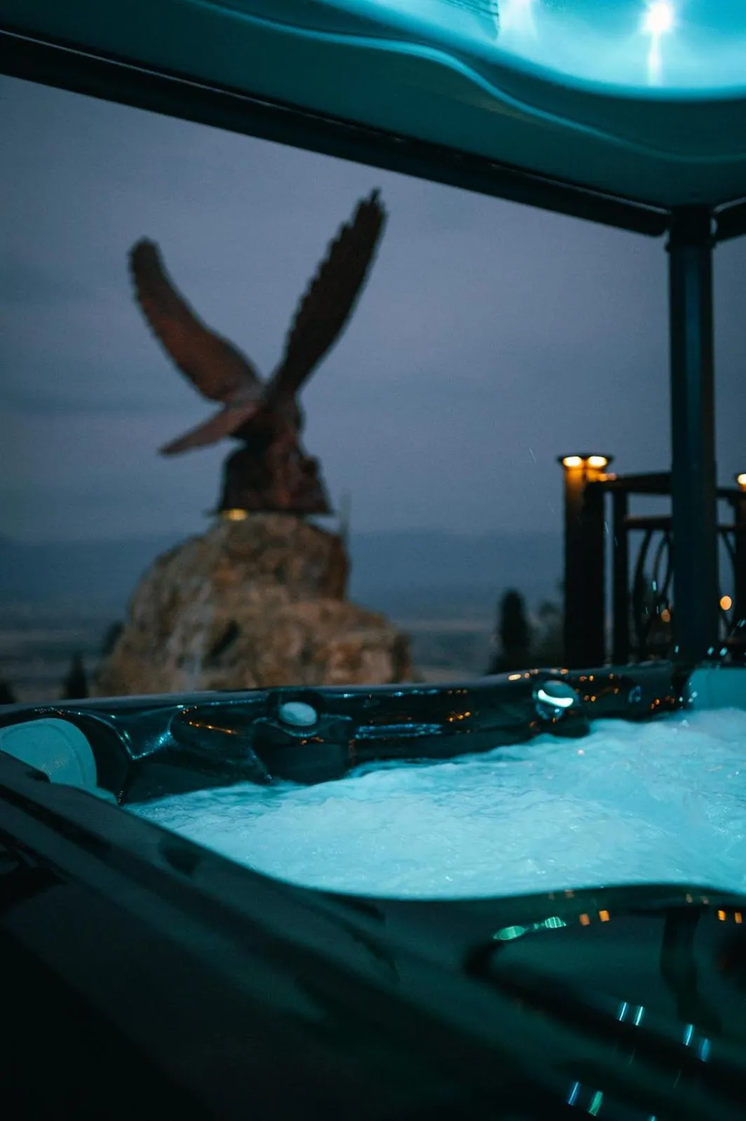 Hot Tub in Coyote Bluff Estate