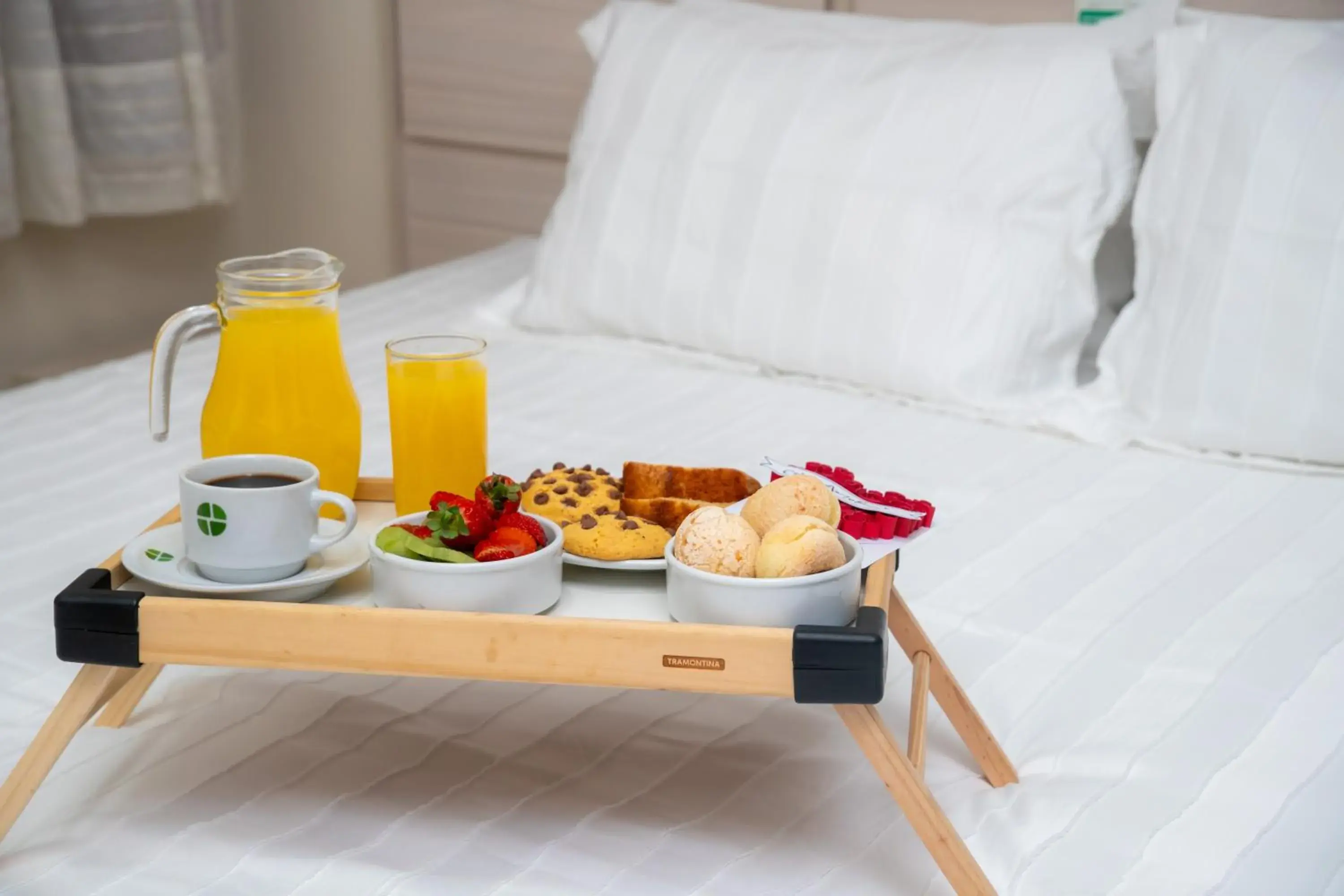 Breakfast, Bed in Hotel Golden Park Sorocaba & Convenções by Nacional Inn Breakfast, Bed in Hotel Golden Park Sorocaba & Convenções by Nacional Inn