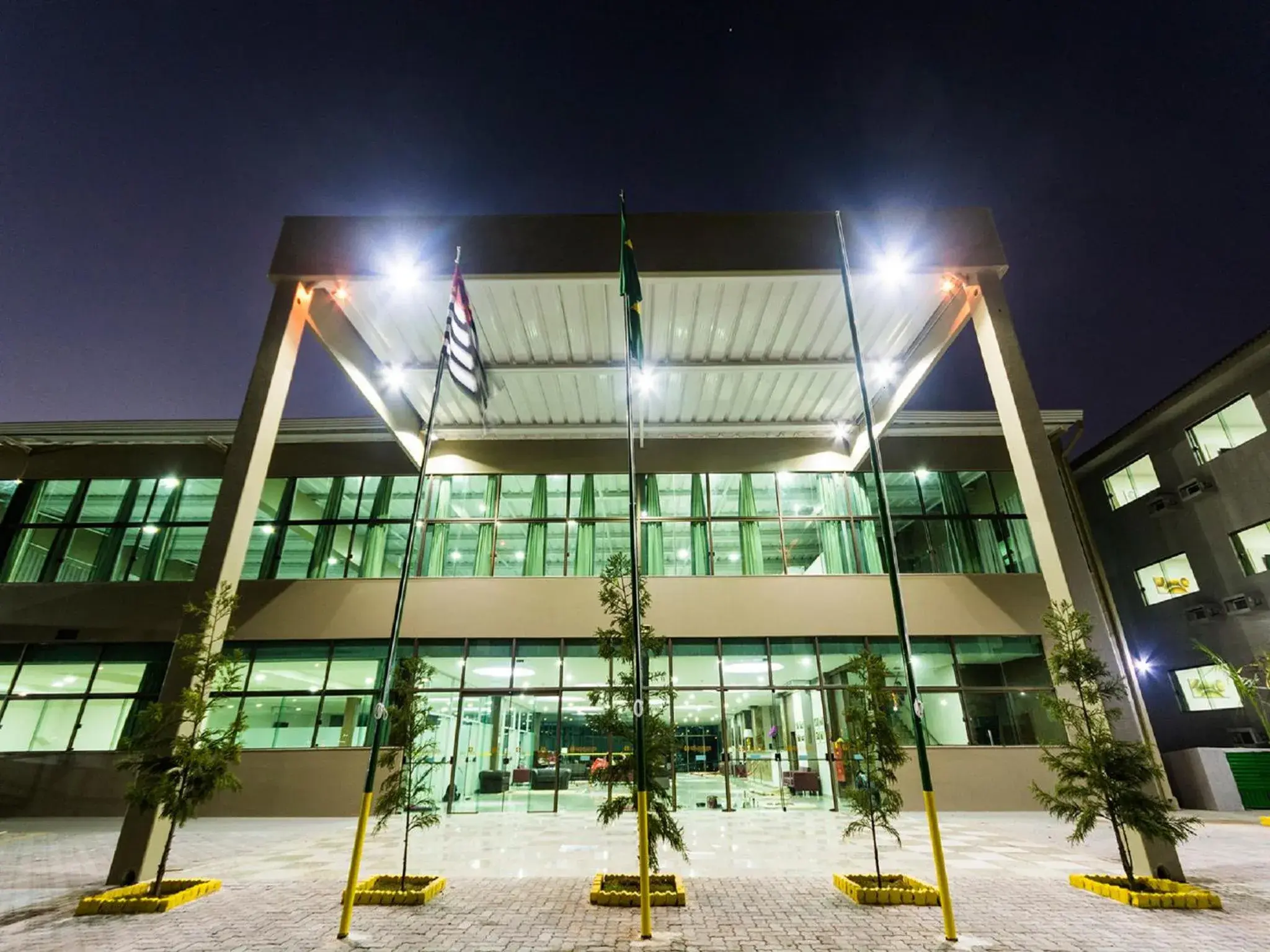 Facade/entrance in Hotel Golden Park Sorocaba & Convenções by Nacional Inn Facade/entrance in Hotel Golden Park Sorocaba & Convenções by Nacional Inn