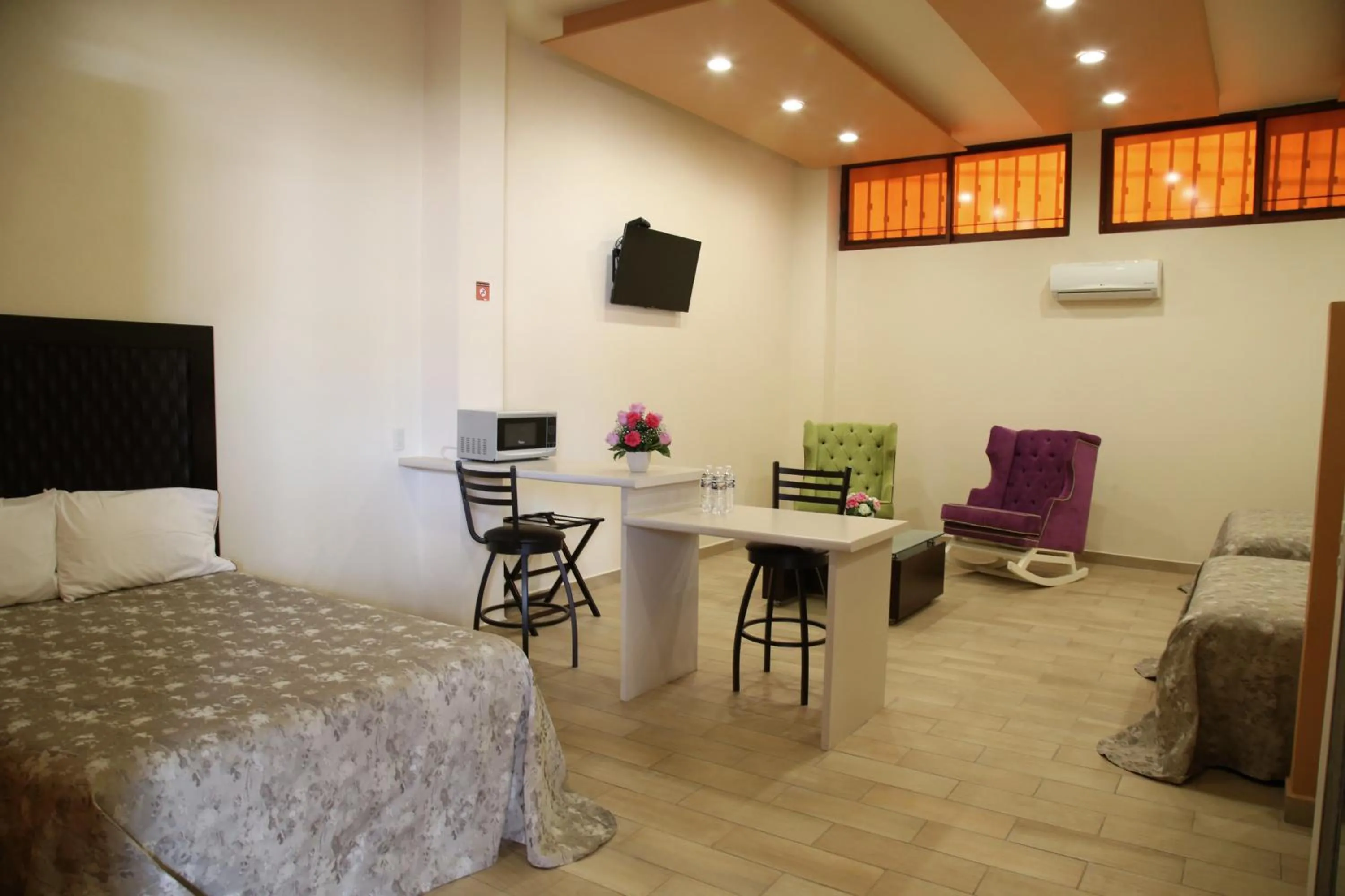 Photo of the whole room, Bed in Hotel Plaza Bernal