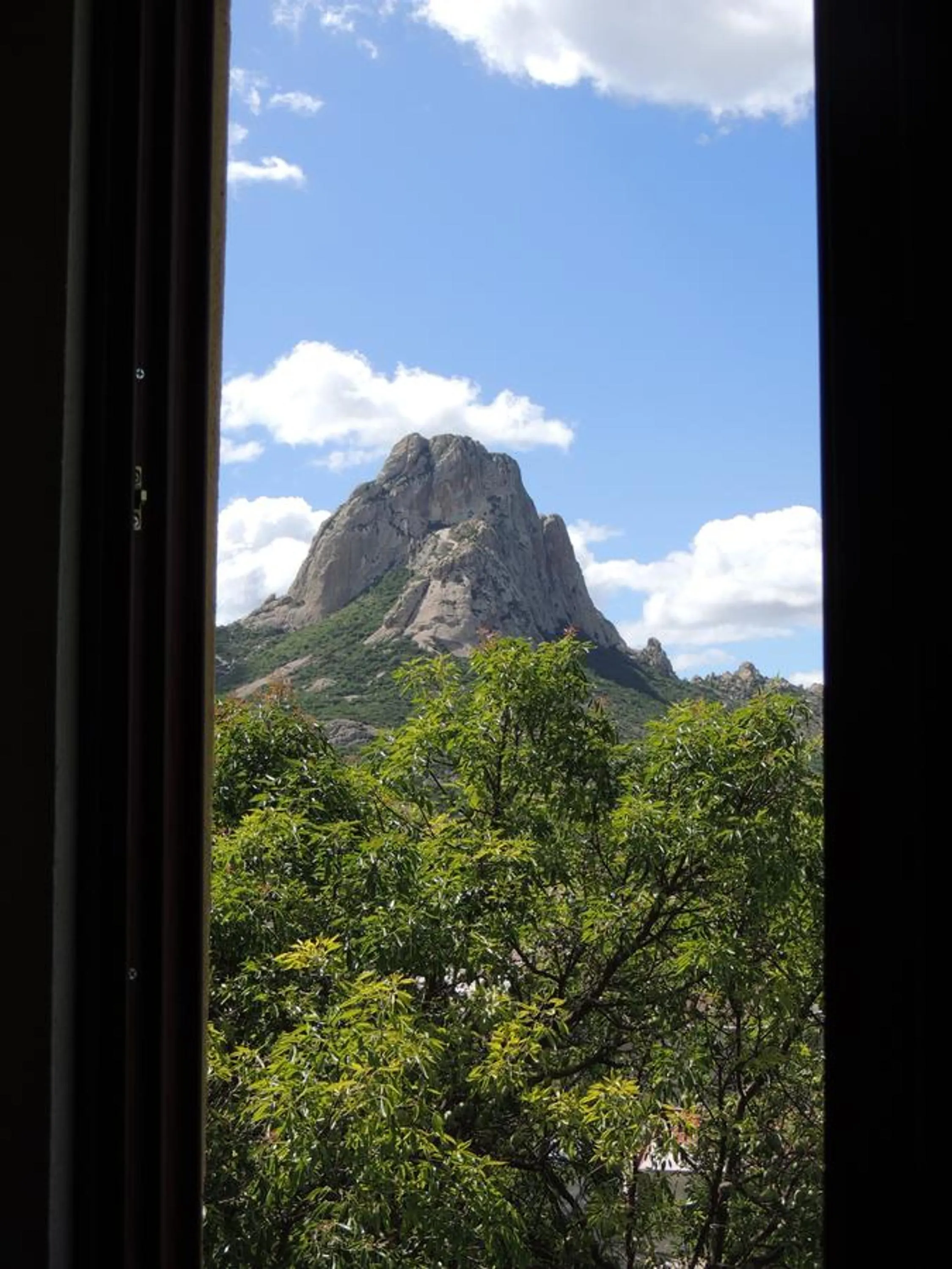 Mountain view in Hotel Plaza Bernal