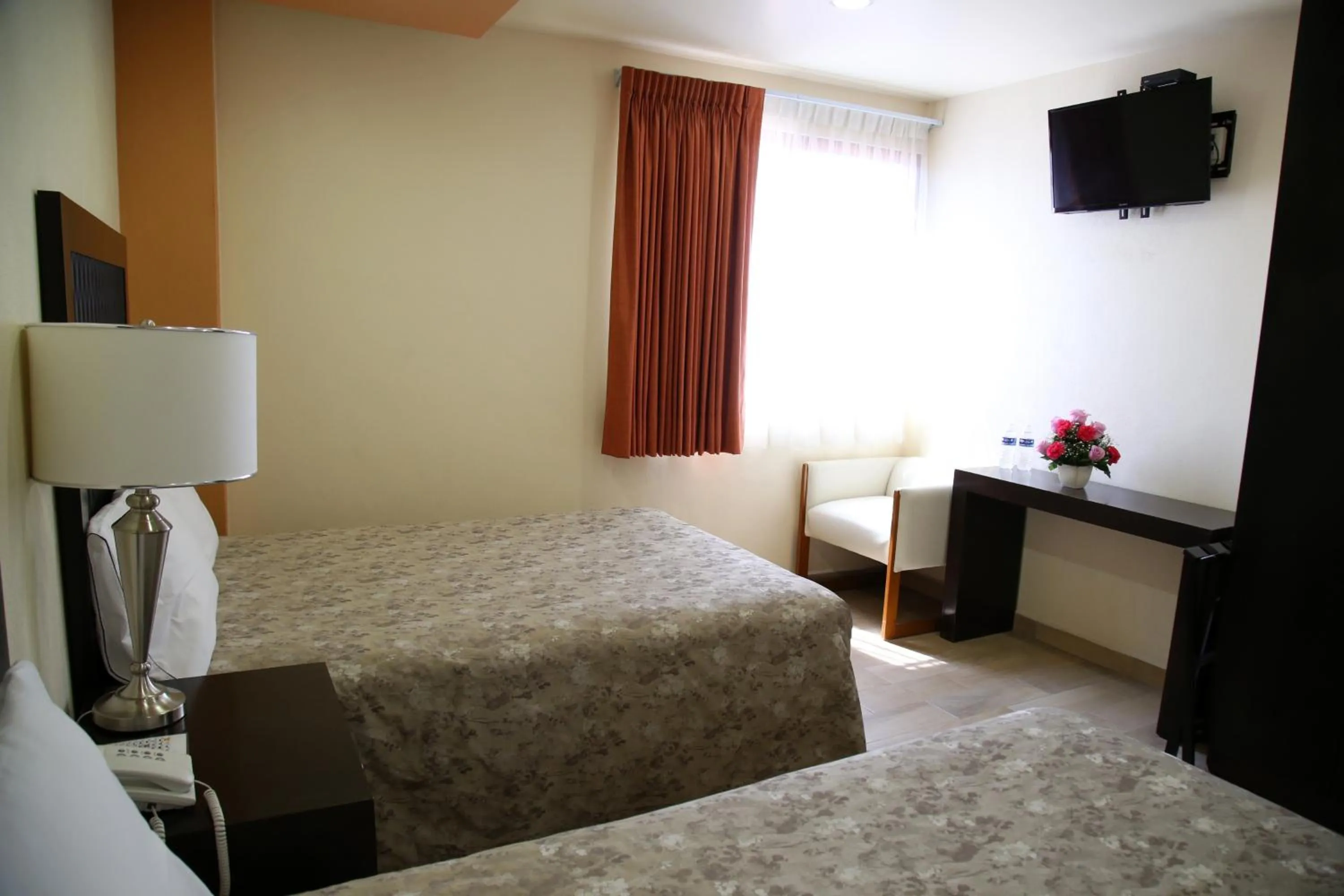Photo of the whole room, Bed in Hotel Plaza Bernal