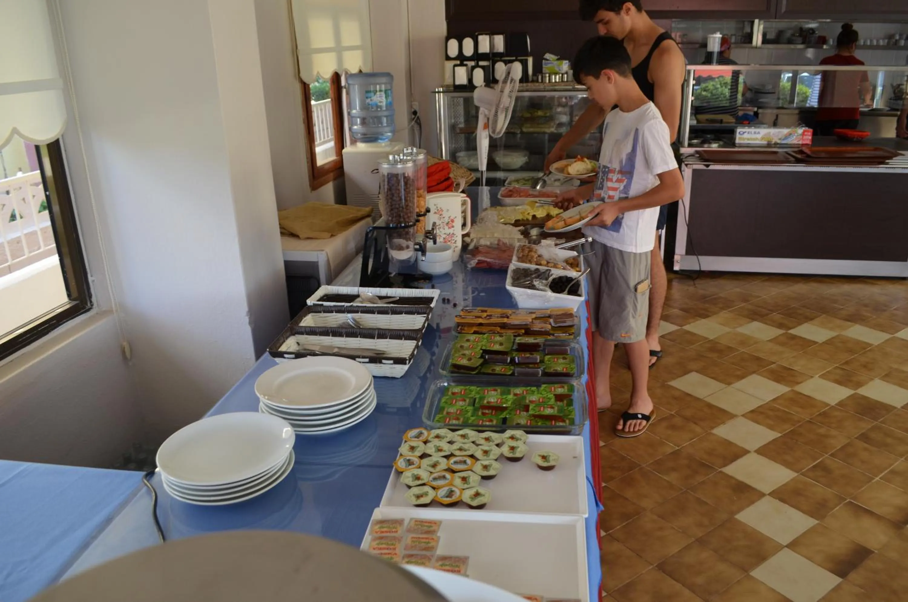 Buffet breakfast in Mulka Hotel