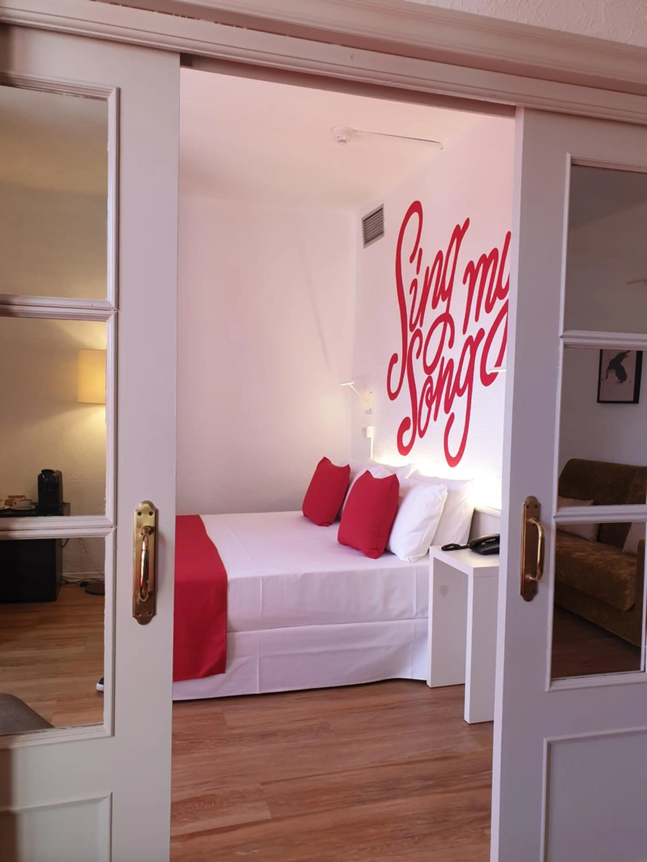 Bed in BPM Lloret Hotel