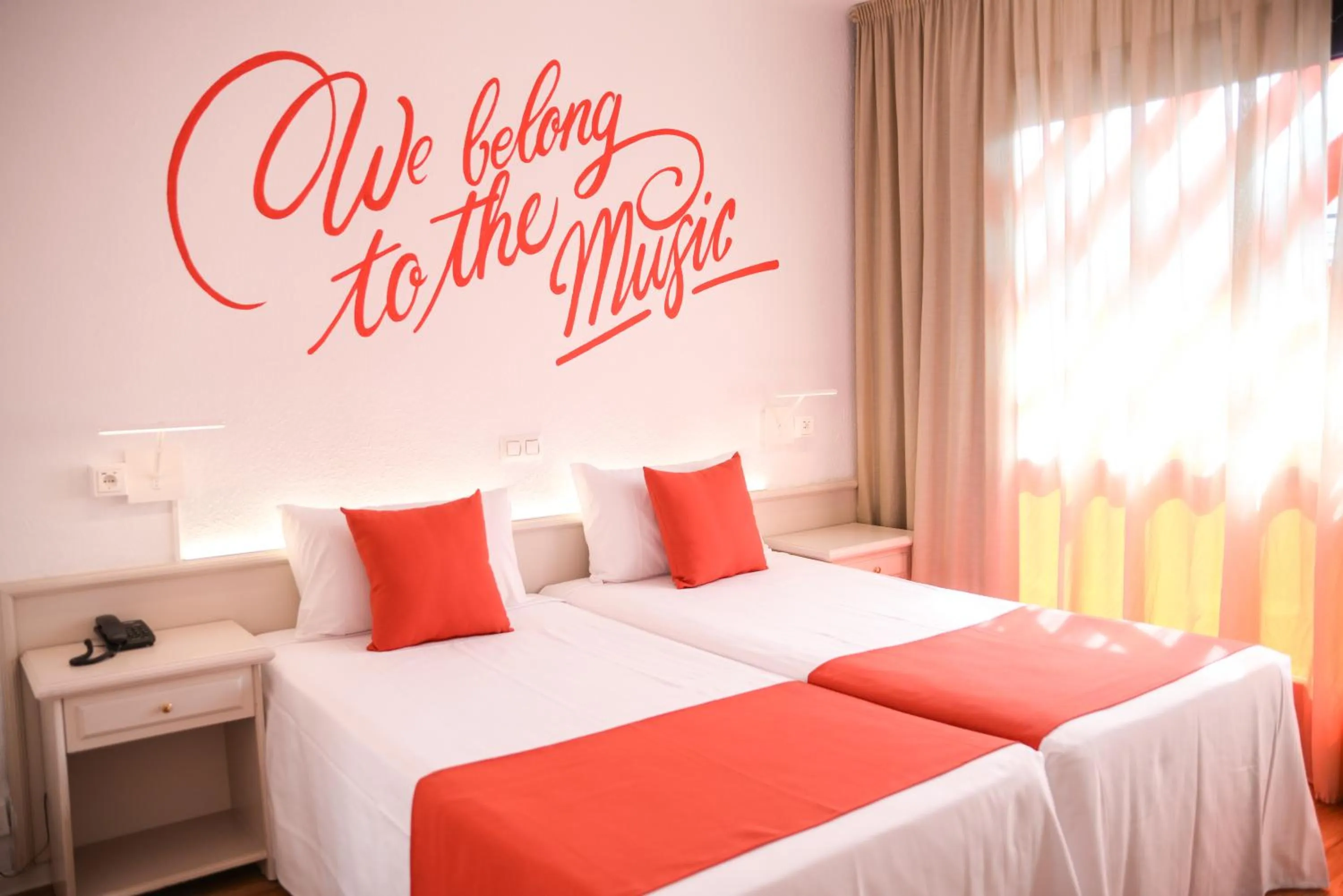 Bed in BPM Lloret Hotel