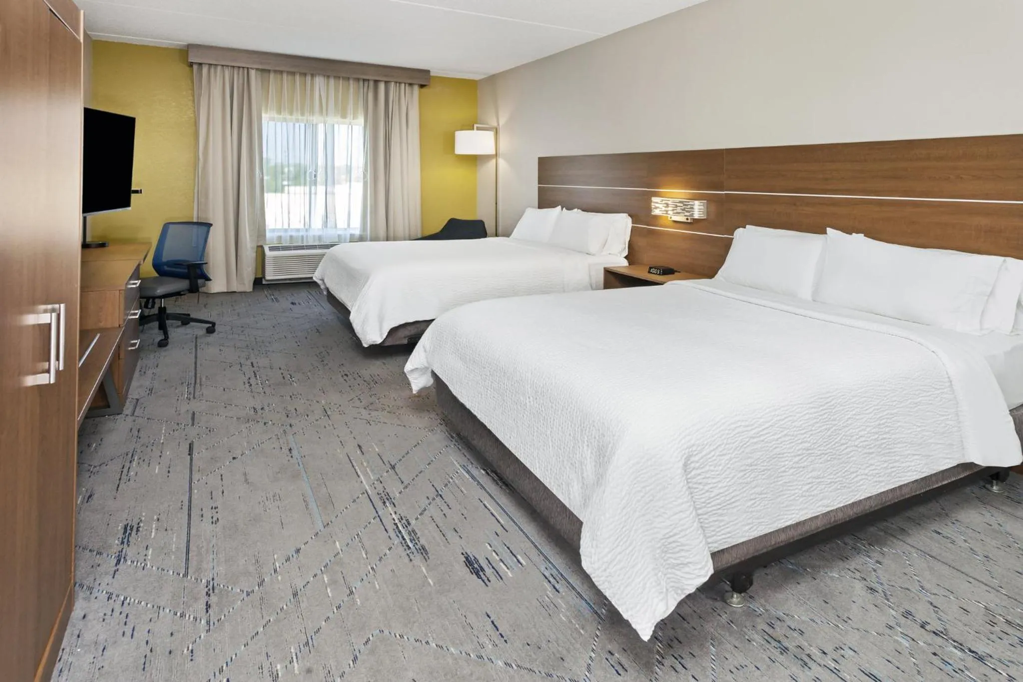 Photo of the whole room, Bed in Holiday Inn Express & Suites Chicago West-O'Hare Arpt Area by IHG