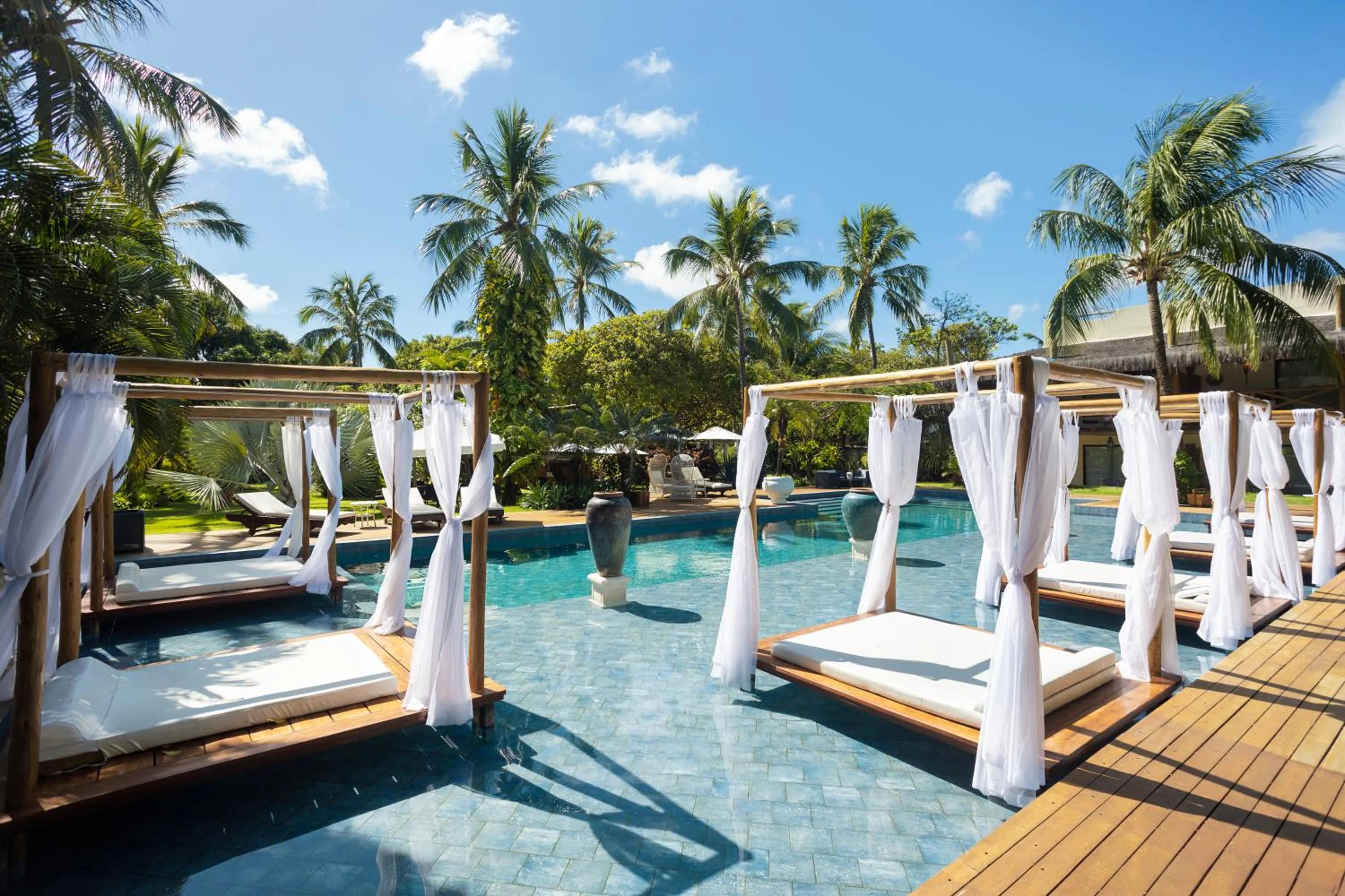 Swimming pool in Beija Flor Exclusive Hotel & Spa