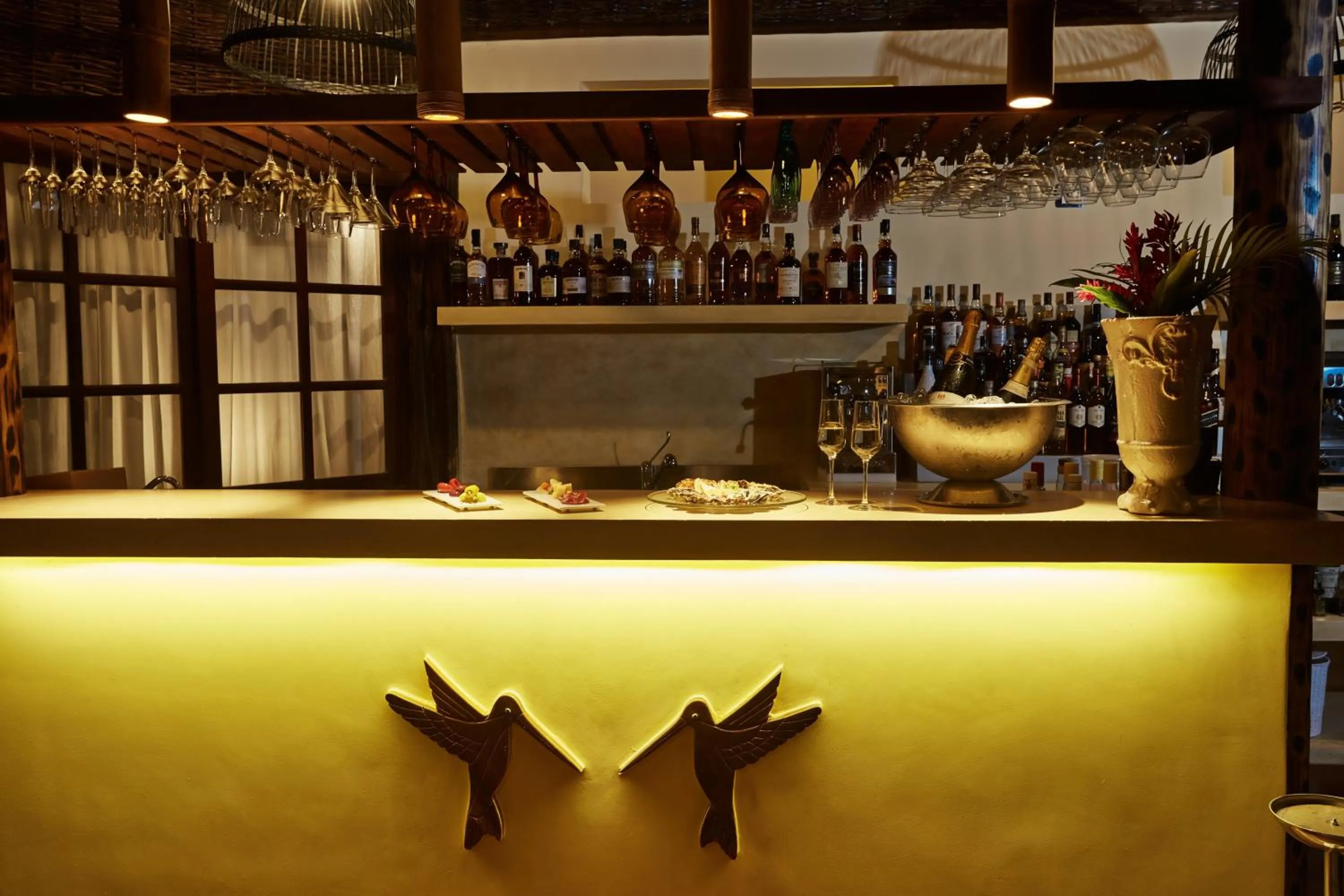 Restaurant/places to eat in Beija Flor Exclusive Hotel & Spa