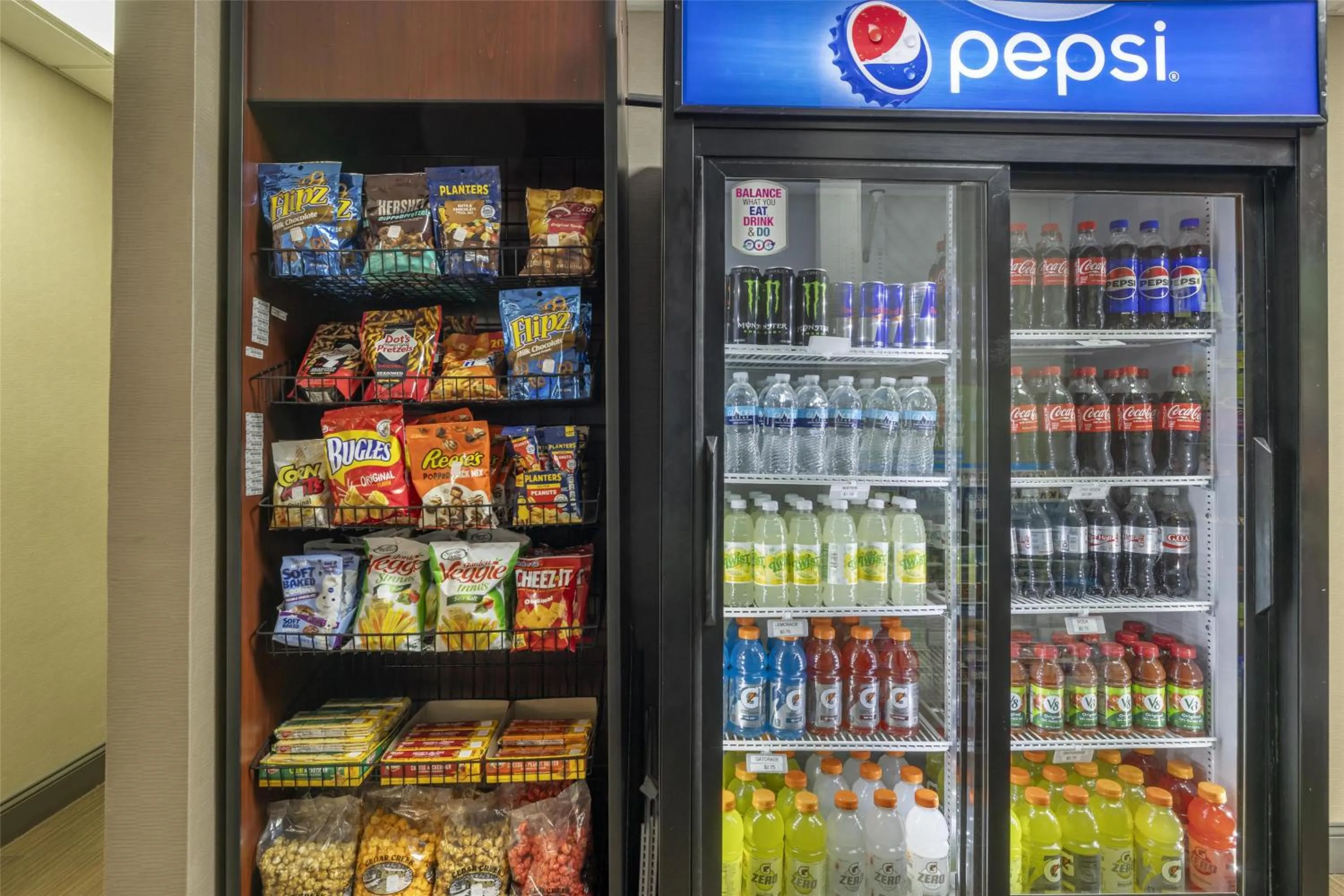 Property building in Best Western Plus Lee's Summit Hotel & Suites