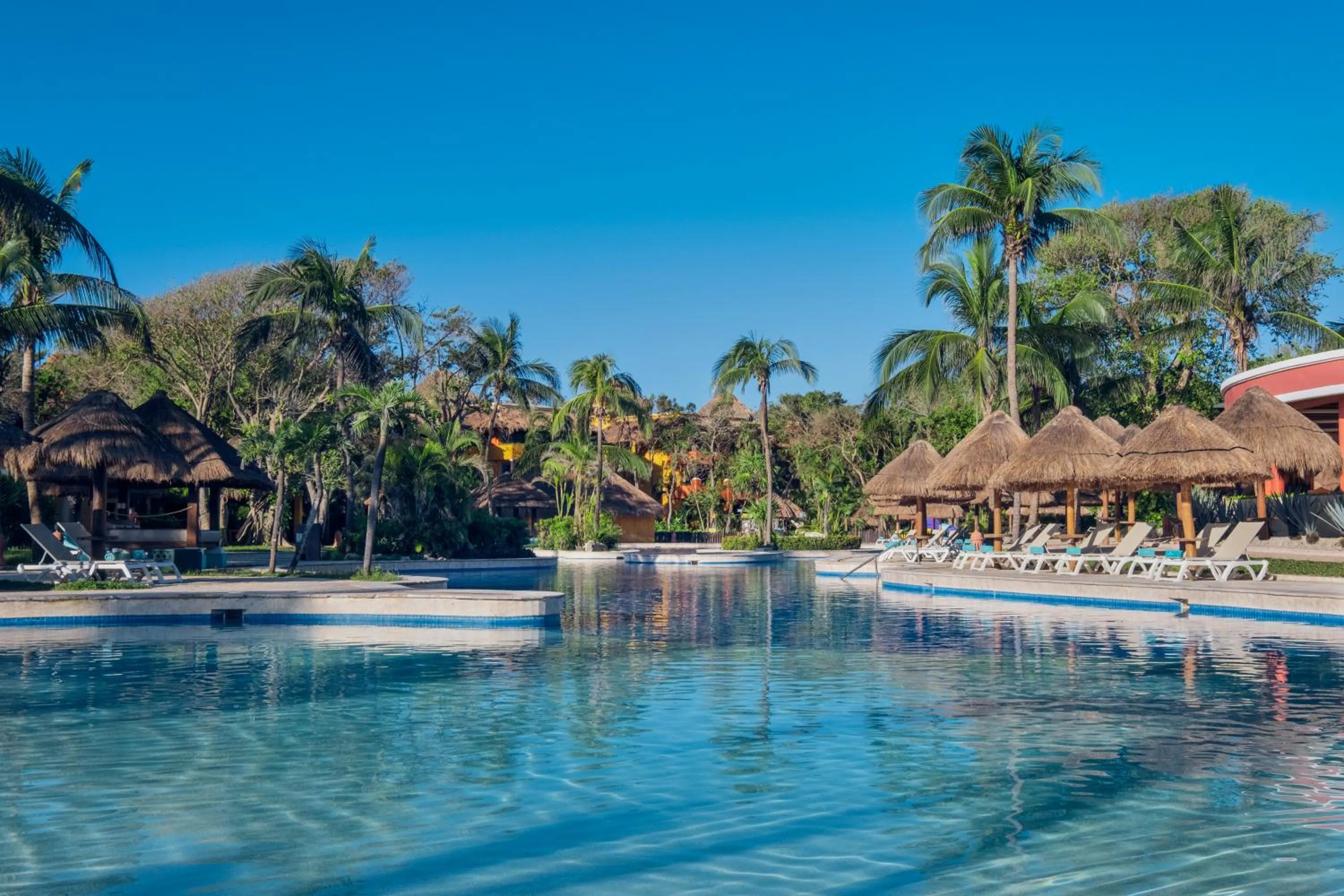 Swimming pool in Iberostar Waves Tucan - All Inclusive