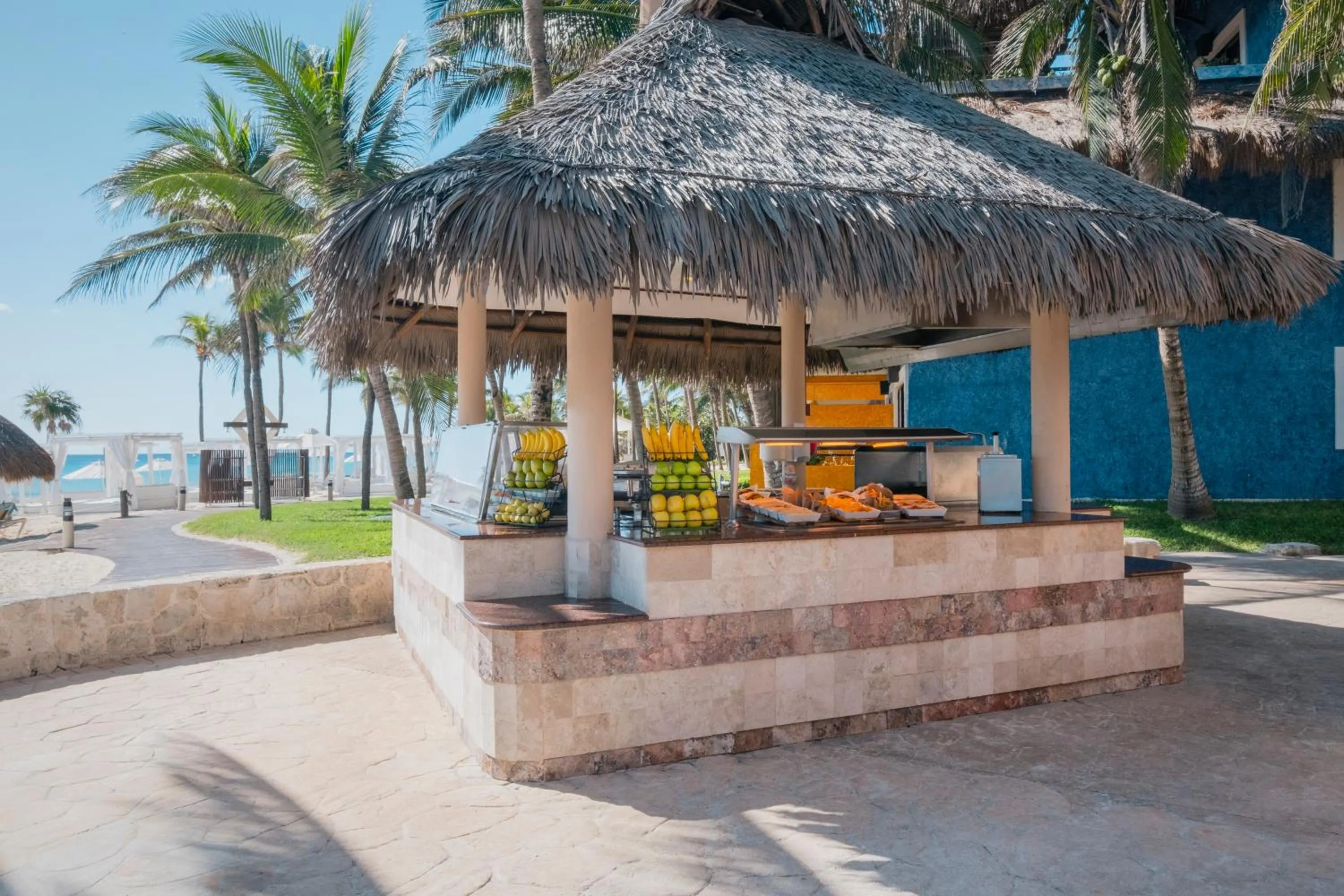 Food in Iberostar Waves Tucan - All Inclusive