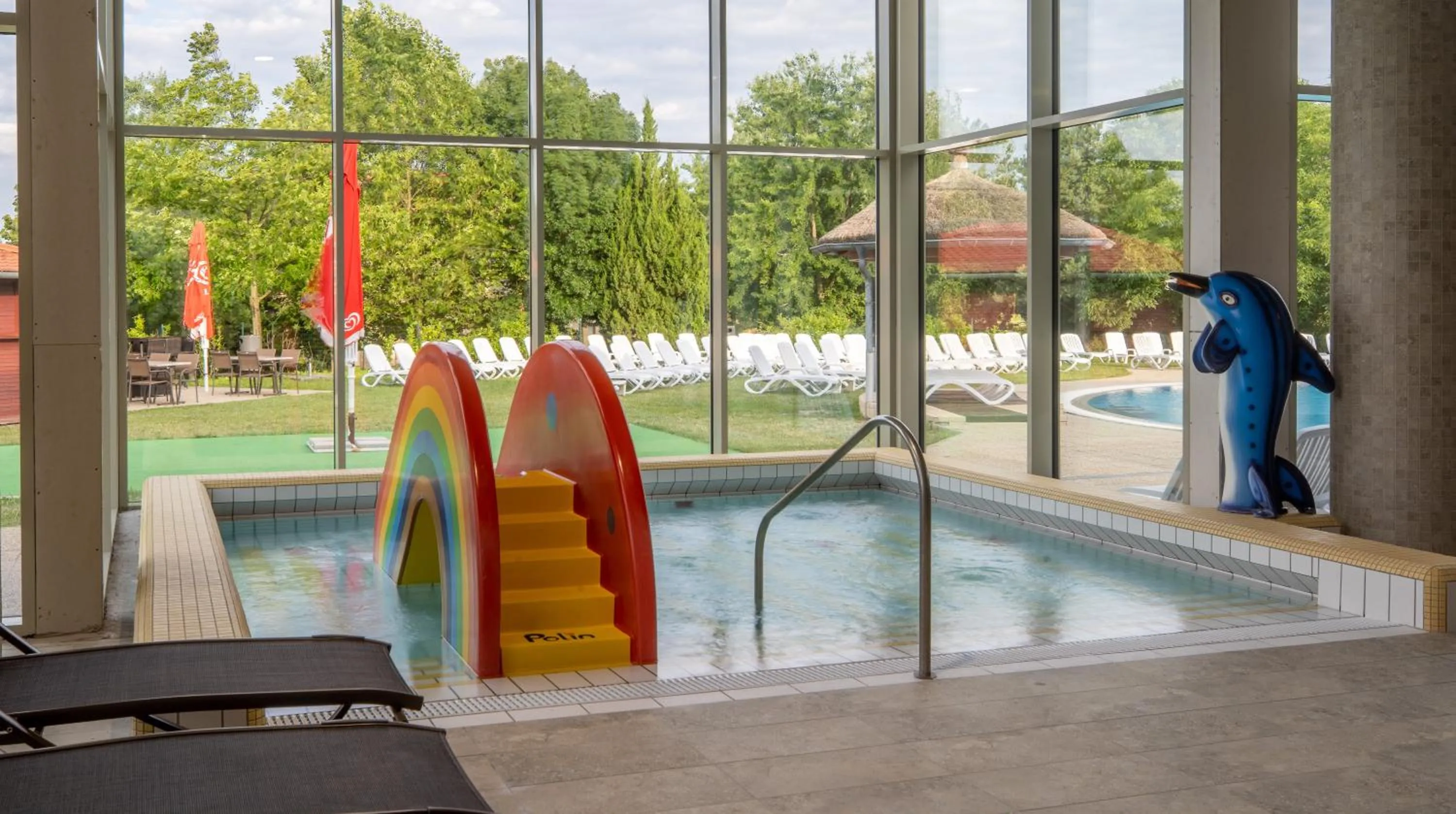 Swimming pool in Greenfield Hotel Golf & Spa