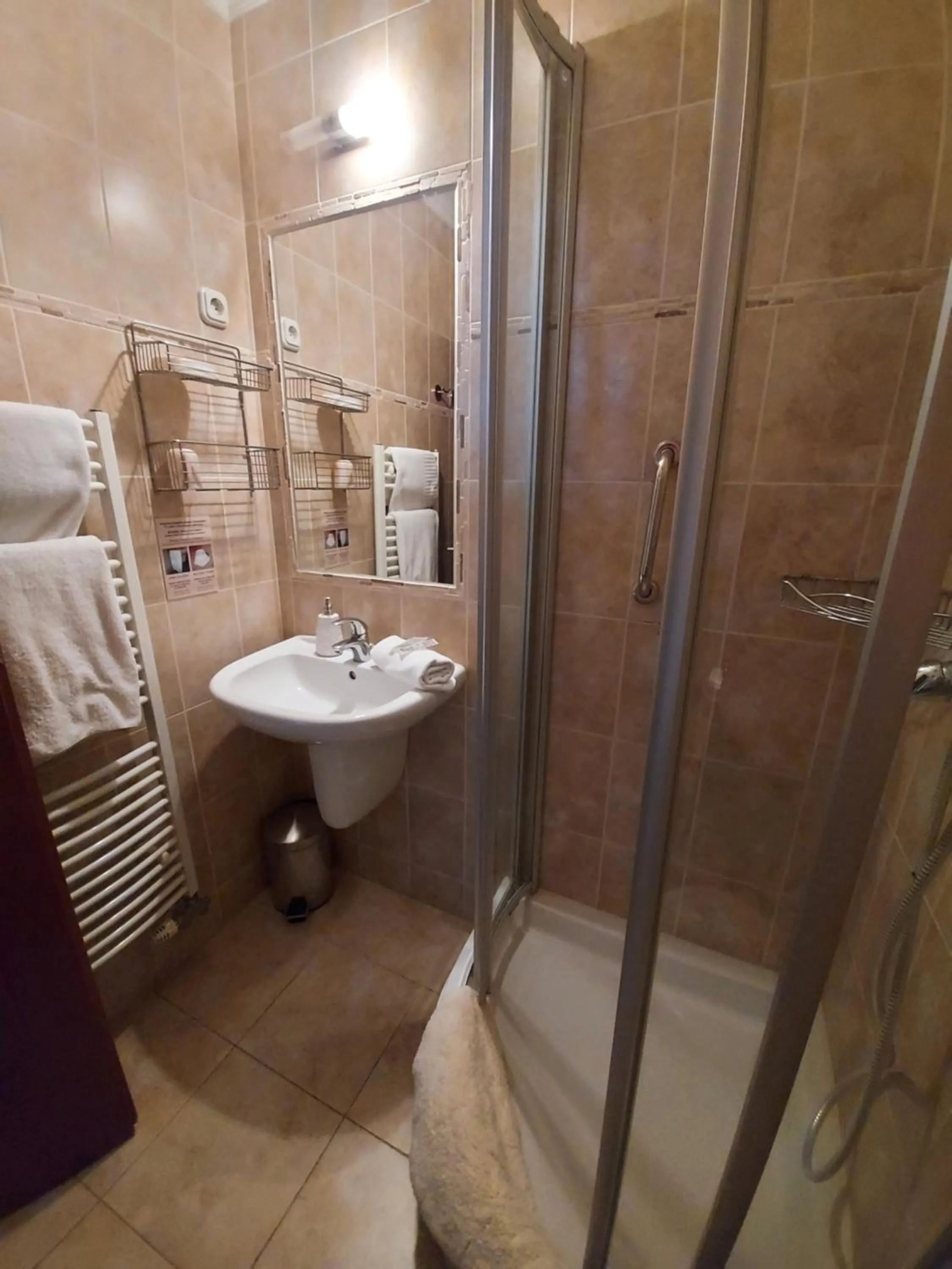 Bathroom in Hotel Villa Pax