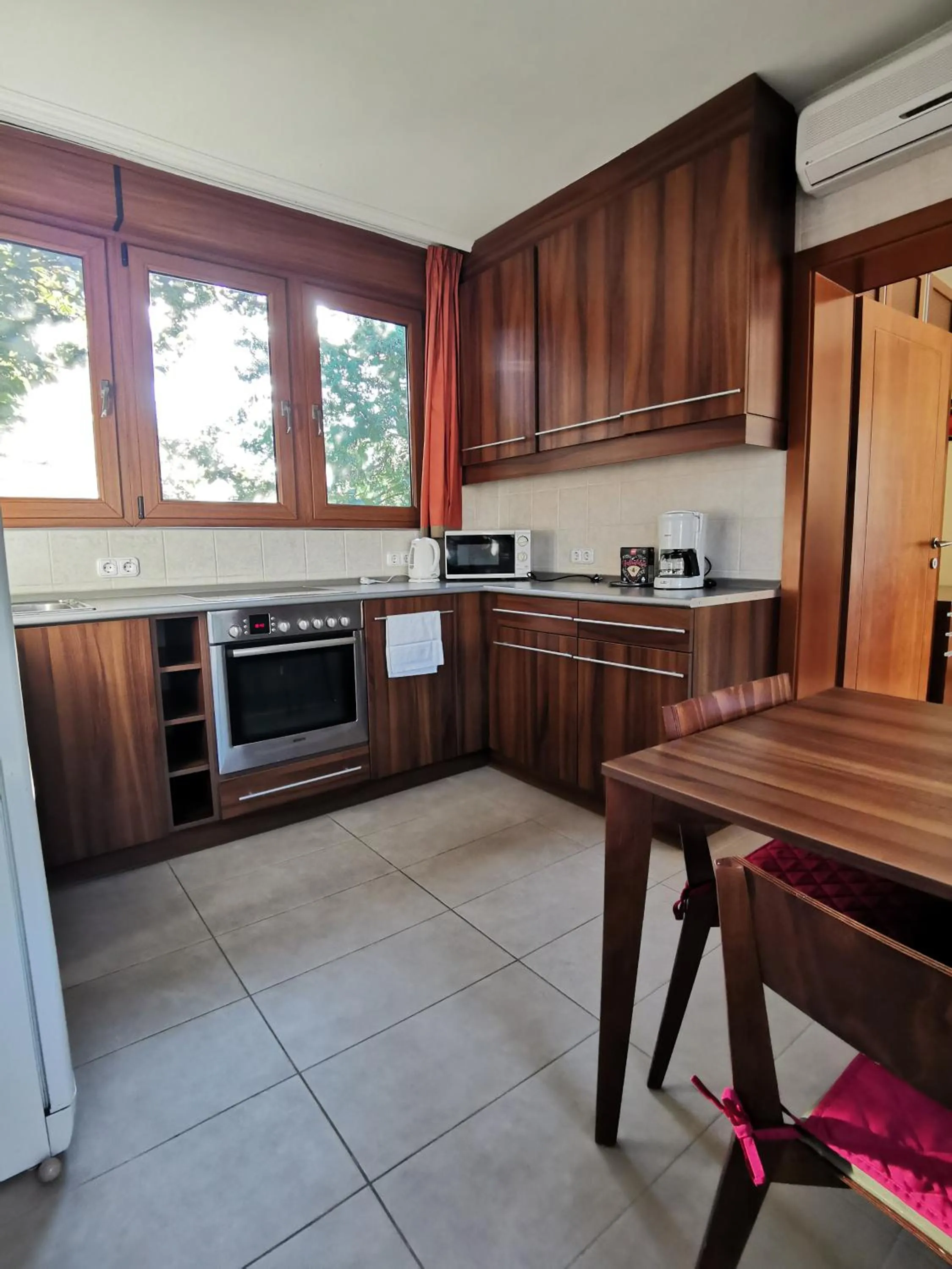 kitchen in Hotel Villa Pax