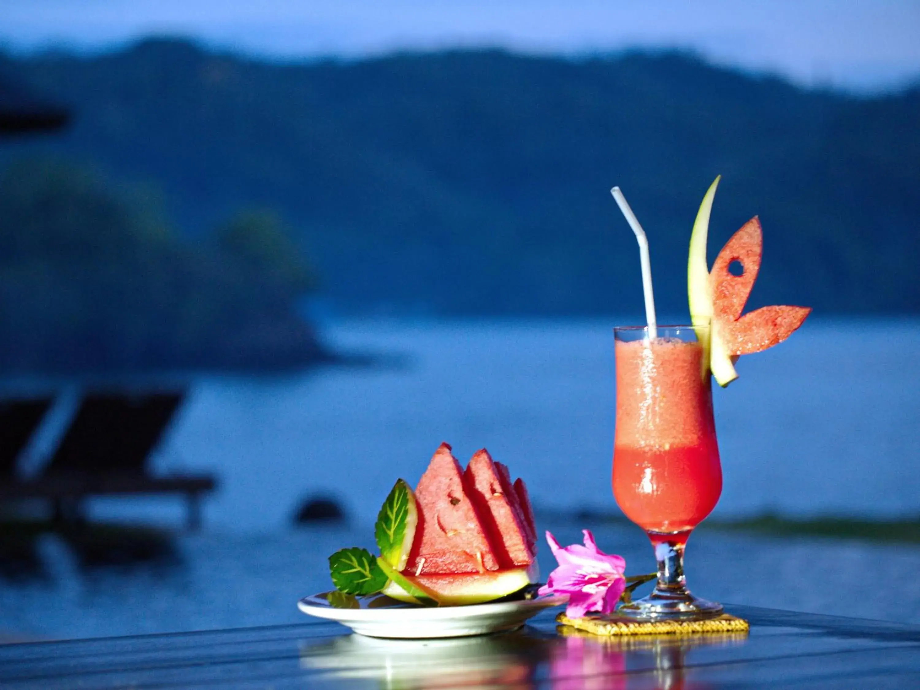 Restaurant/places to eat in Cocotinos Lembeh A Boutique Dive Lodge