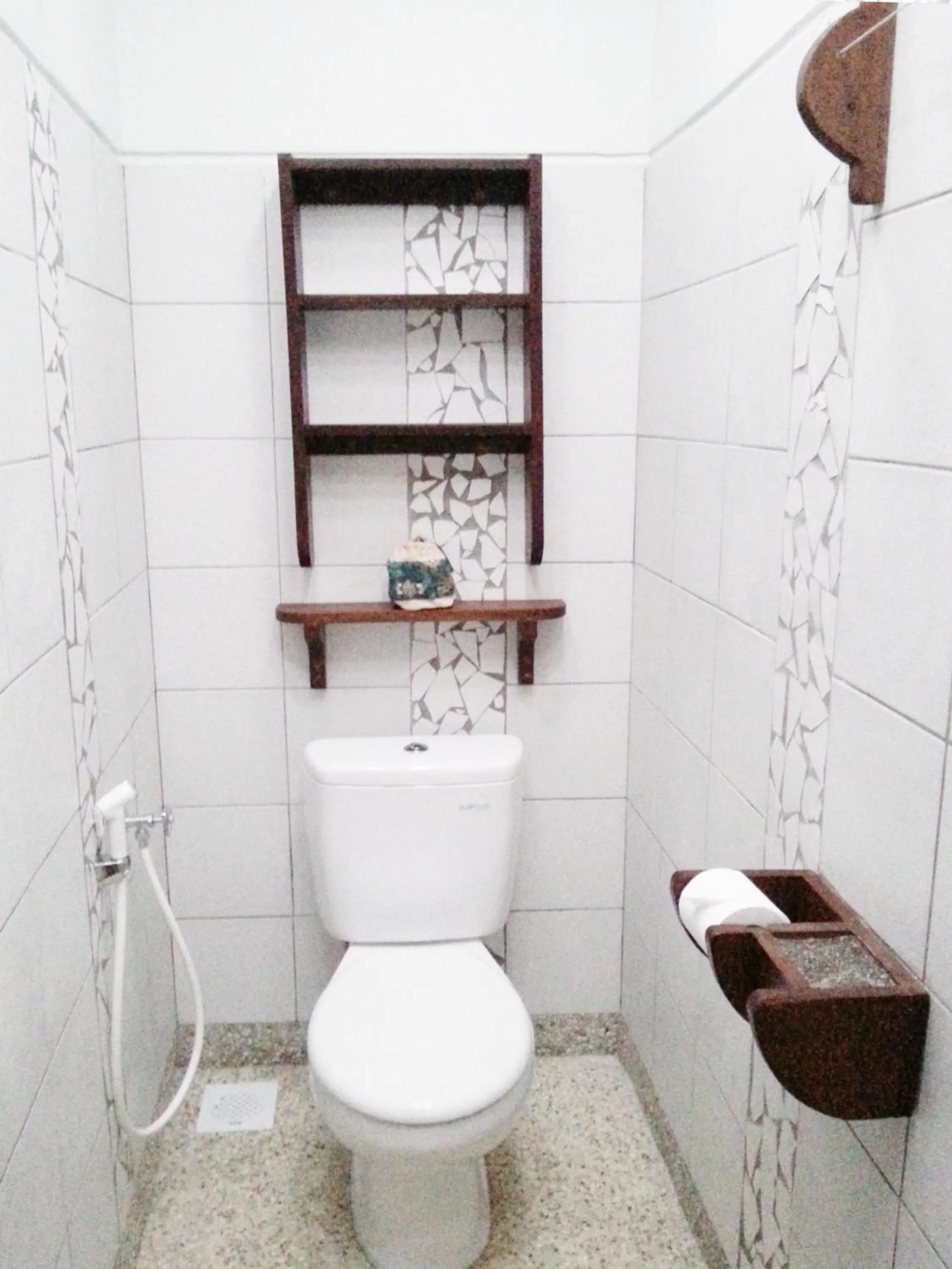 Bathroom in Cocotinos Lembeh a Boutique Dive Lodge