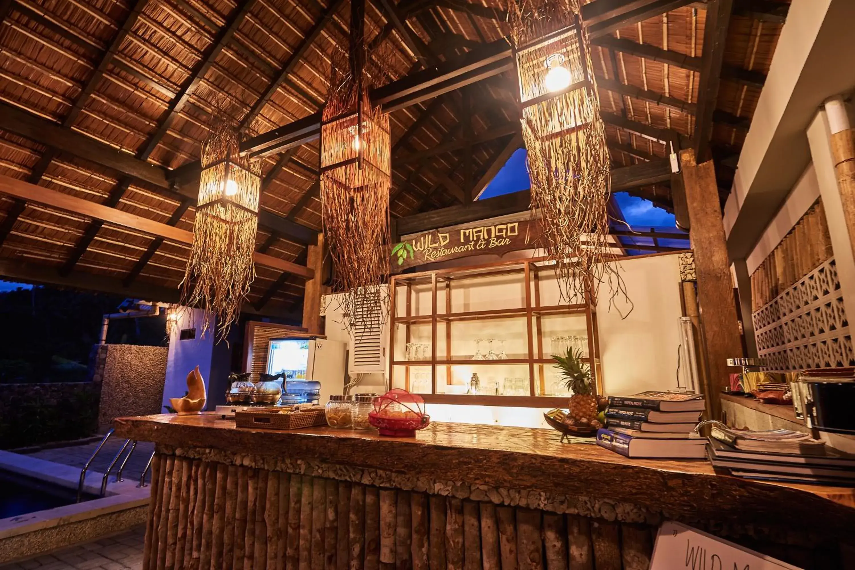 Restaurant/places to eat in Cocotinos Lembeh A Boutique Dive Lodge