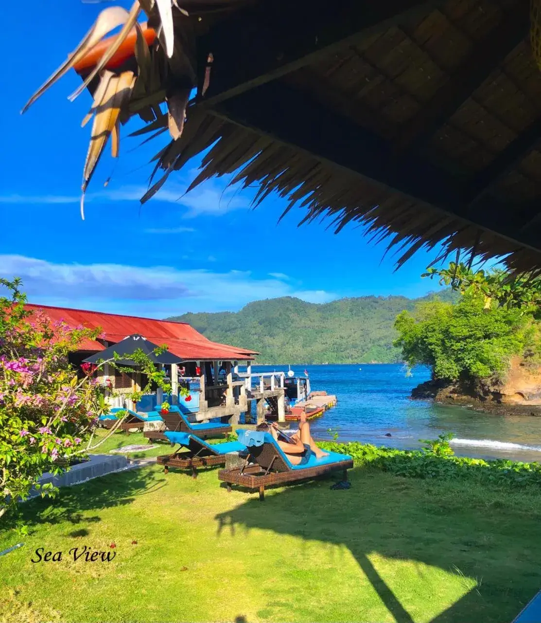 Sea view in Cocotinos Lembeh a Boutique Dive Lodge Sea view in Cocotinos Lembeh a Boutique Dive Lodge