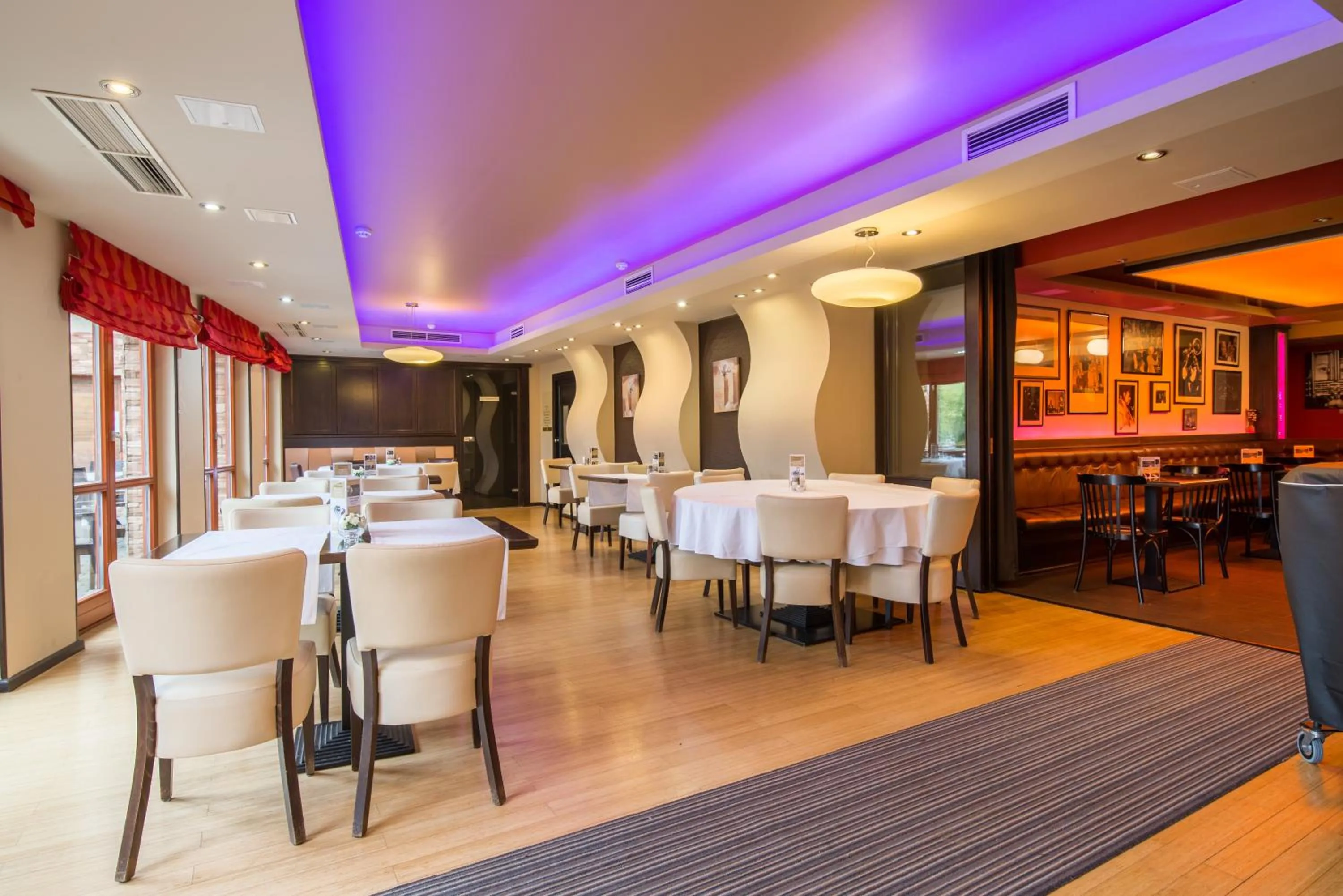 Restaurant/places to eat in Tó Wellness Hotel