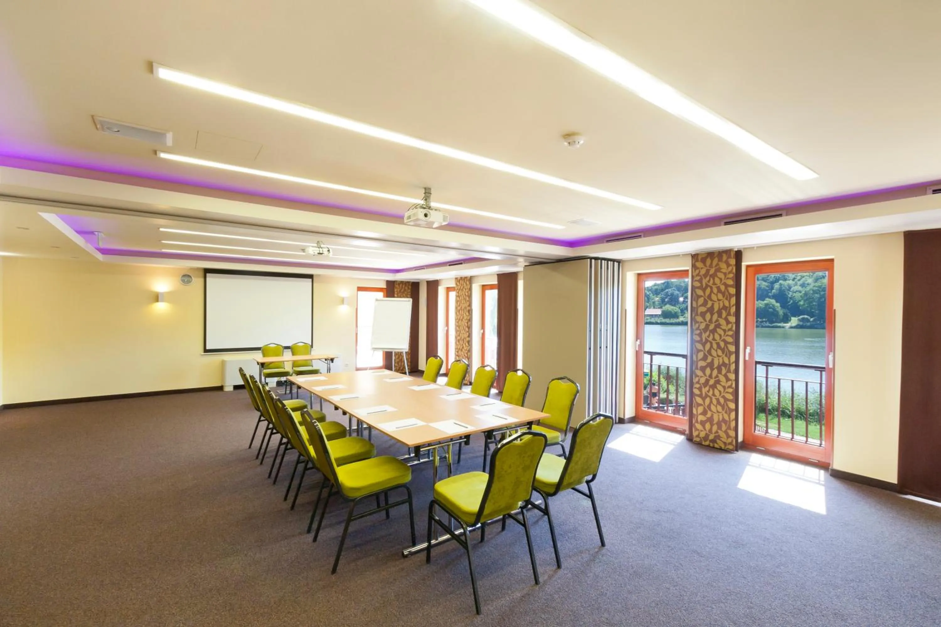 Meeting/conference room in Tó Wellness Hotel