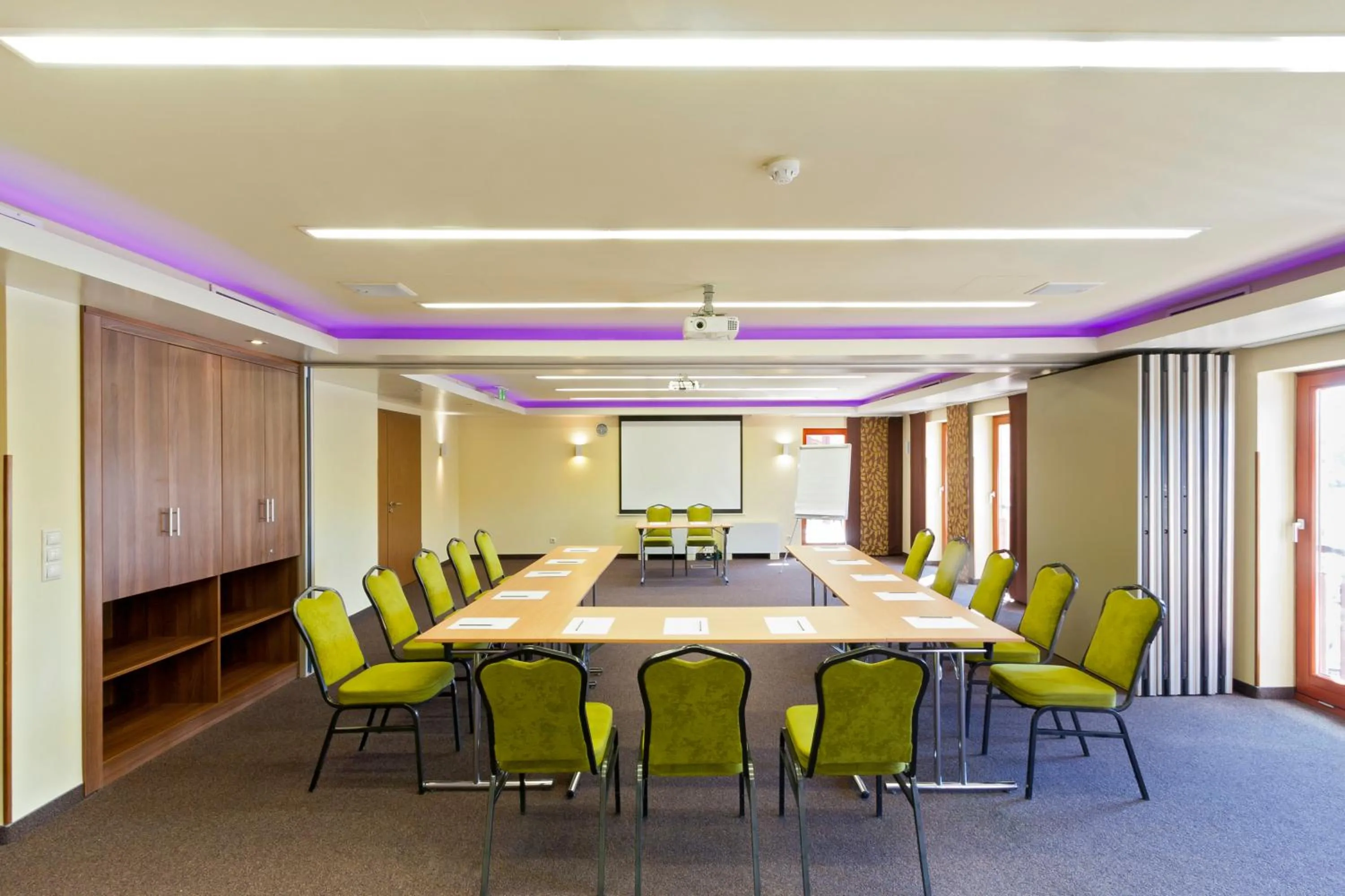 Meeting/conference room in Tó Wellness Hotel