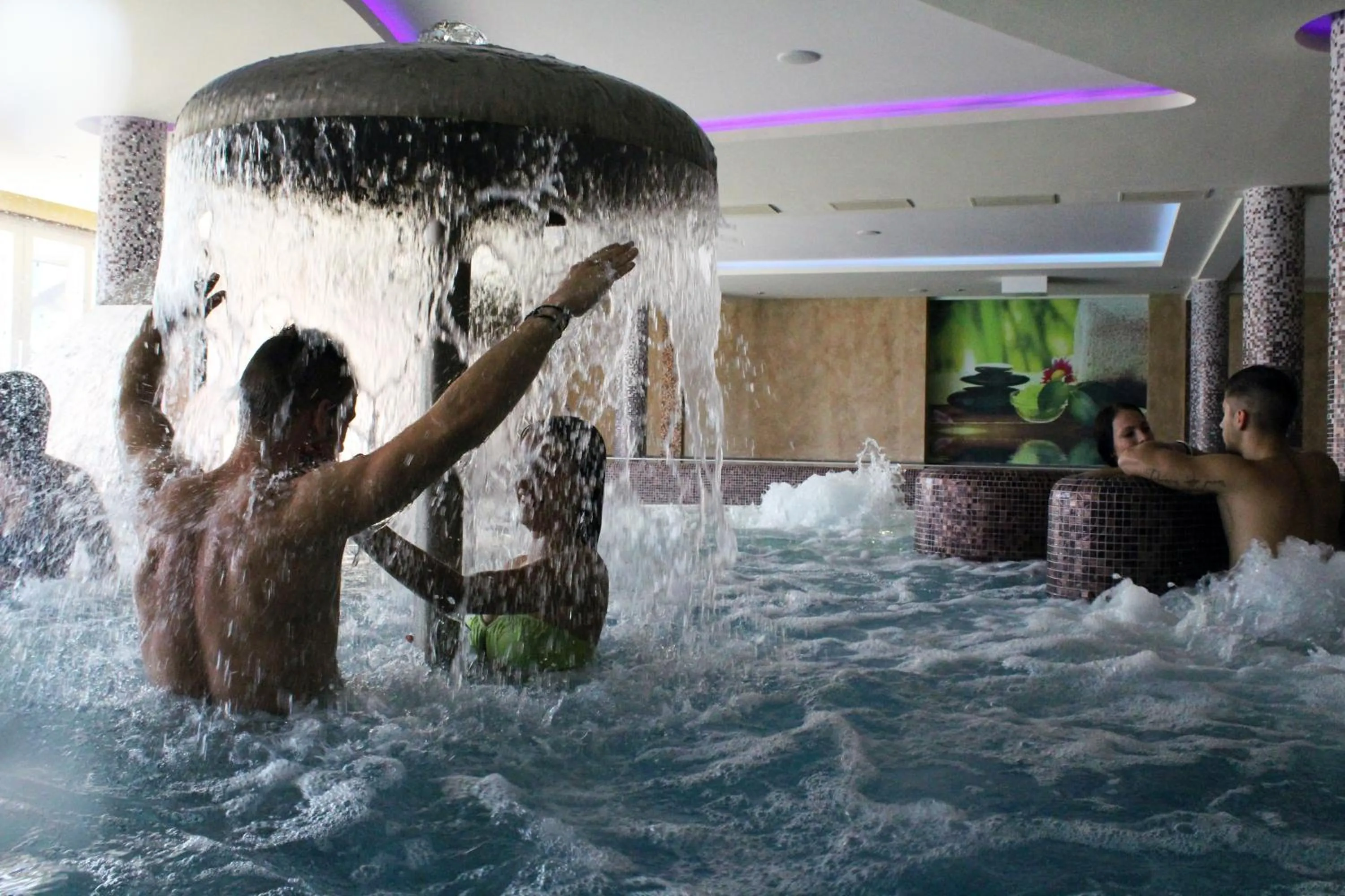 Spa and wellness centre/facilities in Tó Wellness Hotel