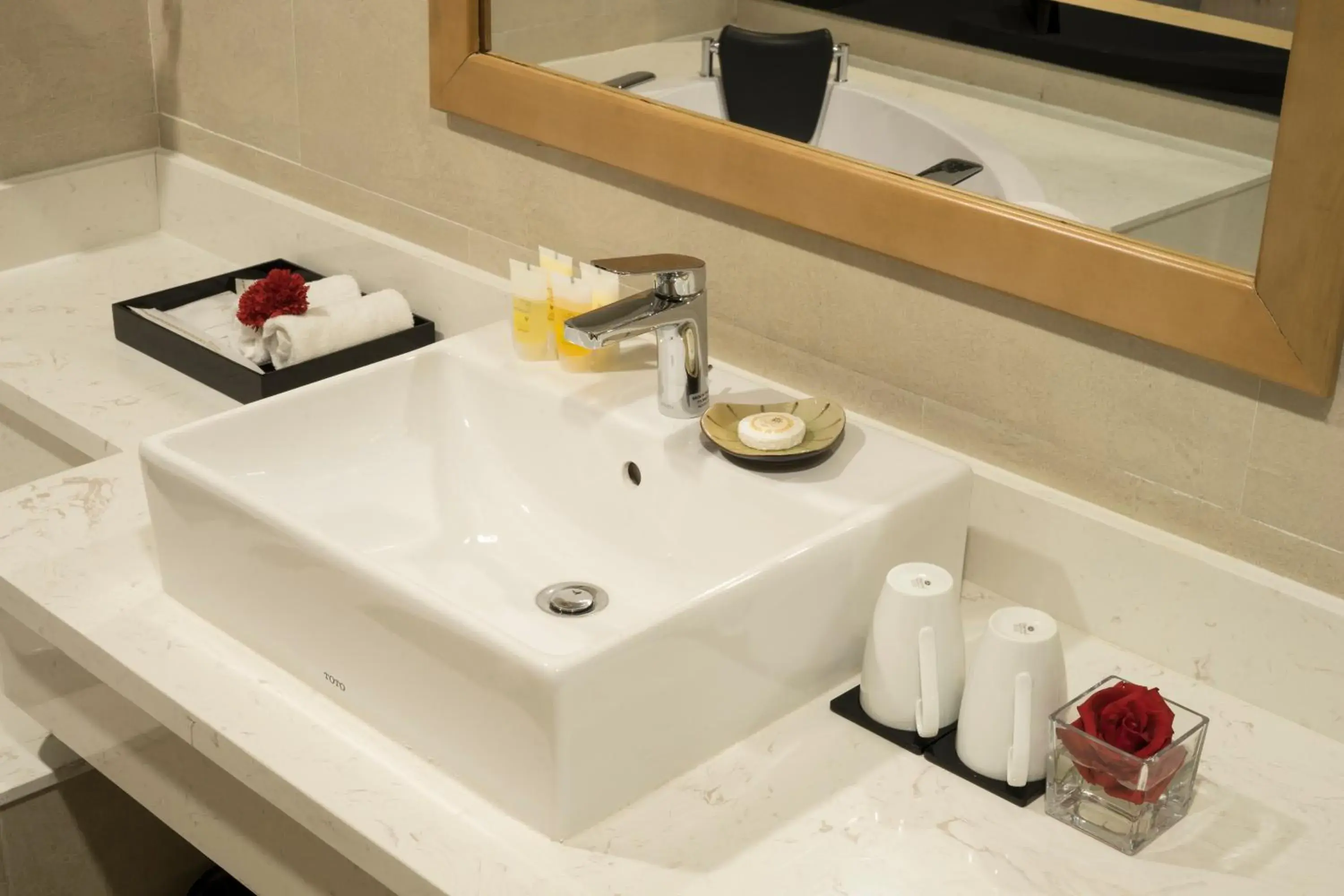 Deluxe Twin Room with River View in Muong Thanh Luxury Vientiane Hotel Deluxe Twin Room with River View in Muong Thanh Luxury Vientiane Hotel