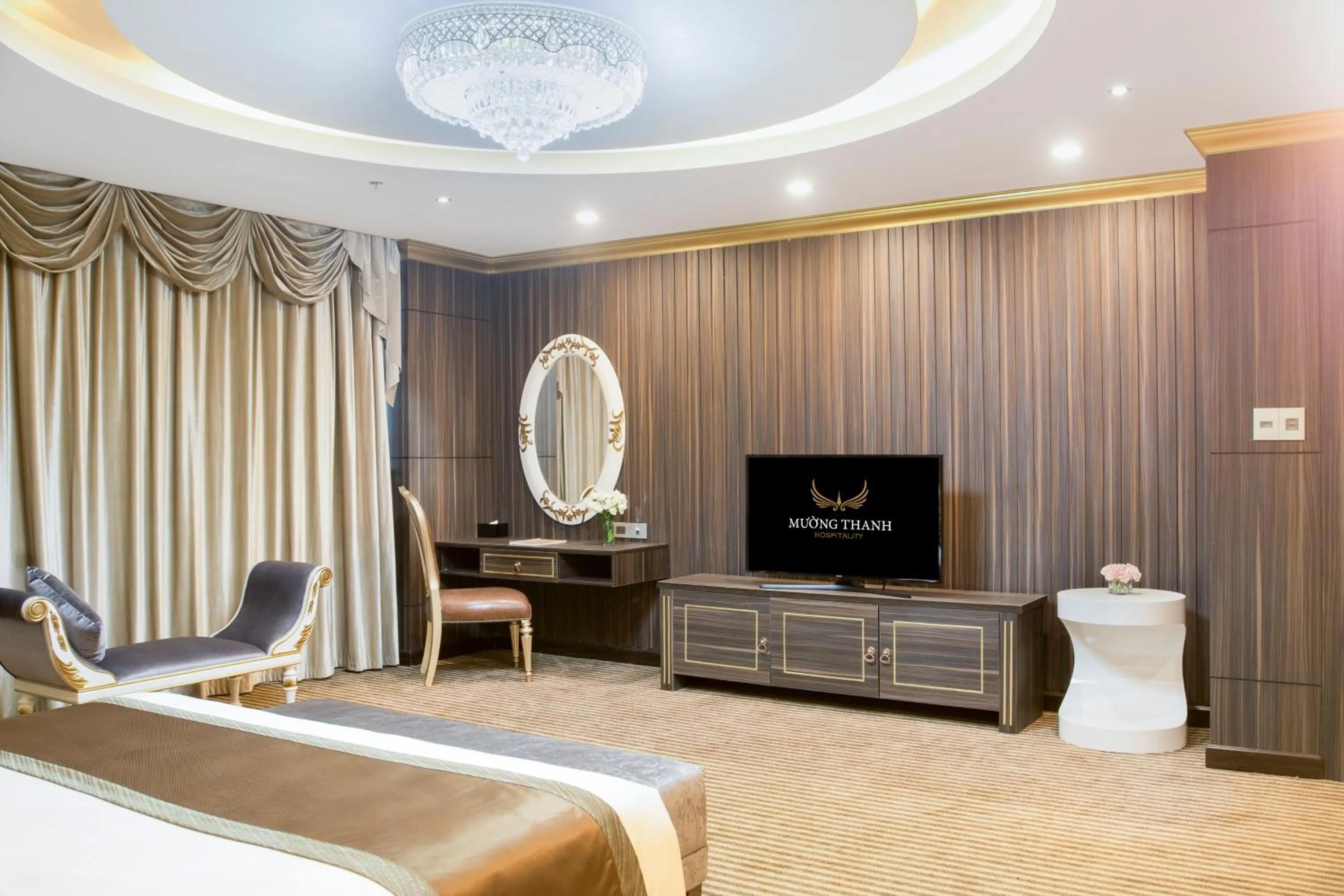 TV and multimedia in Muong Thanh Luxury Vientiane Hotel