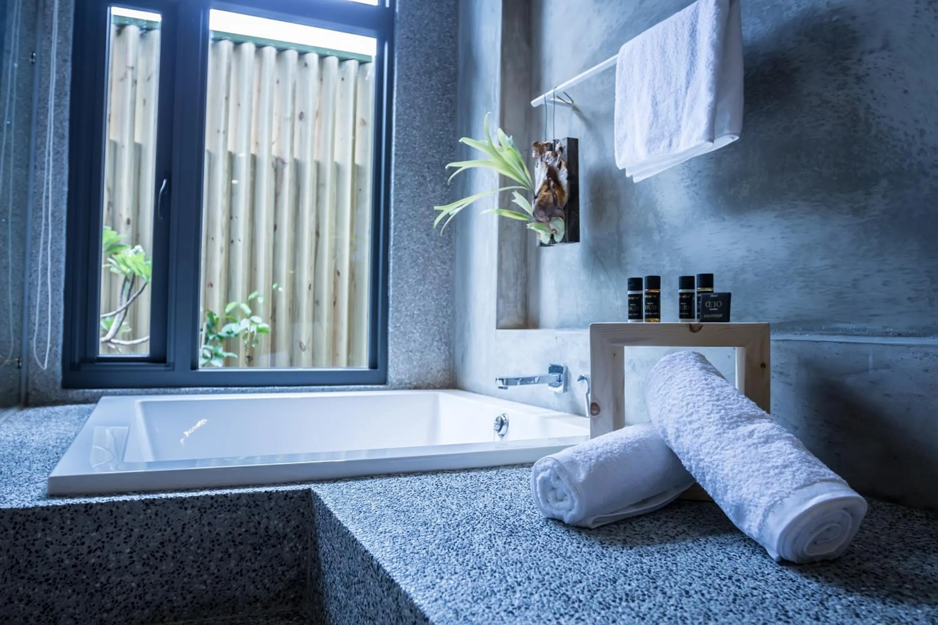 Bathroom, Bed in Shaoguang 188 日月潭勺光188