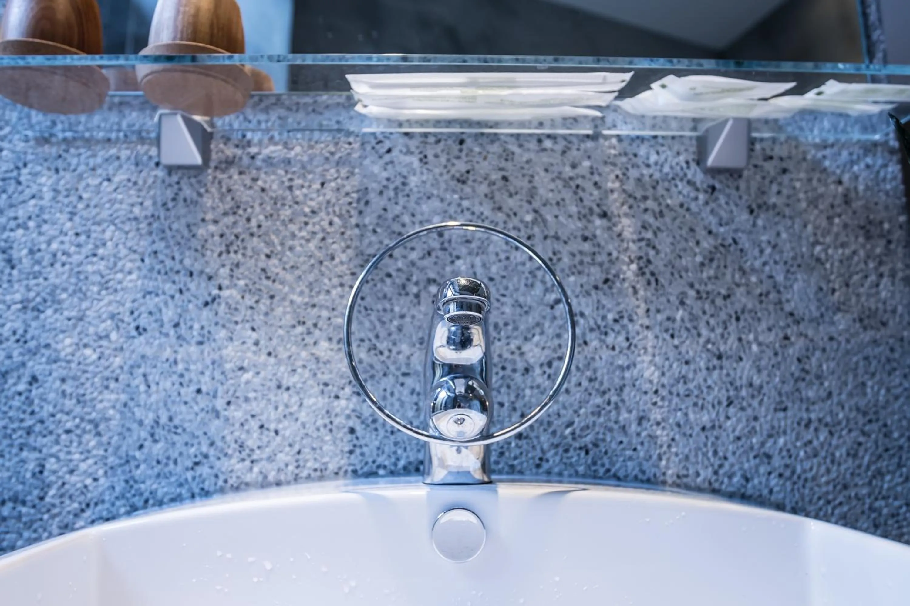 Decorative detail in Shaoguang 188 日月潭勺光188