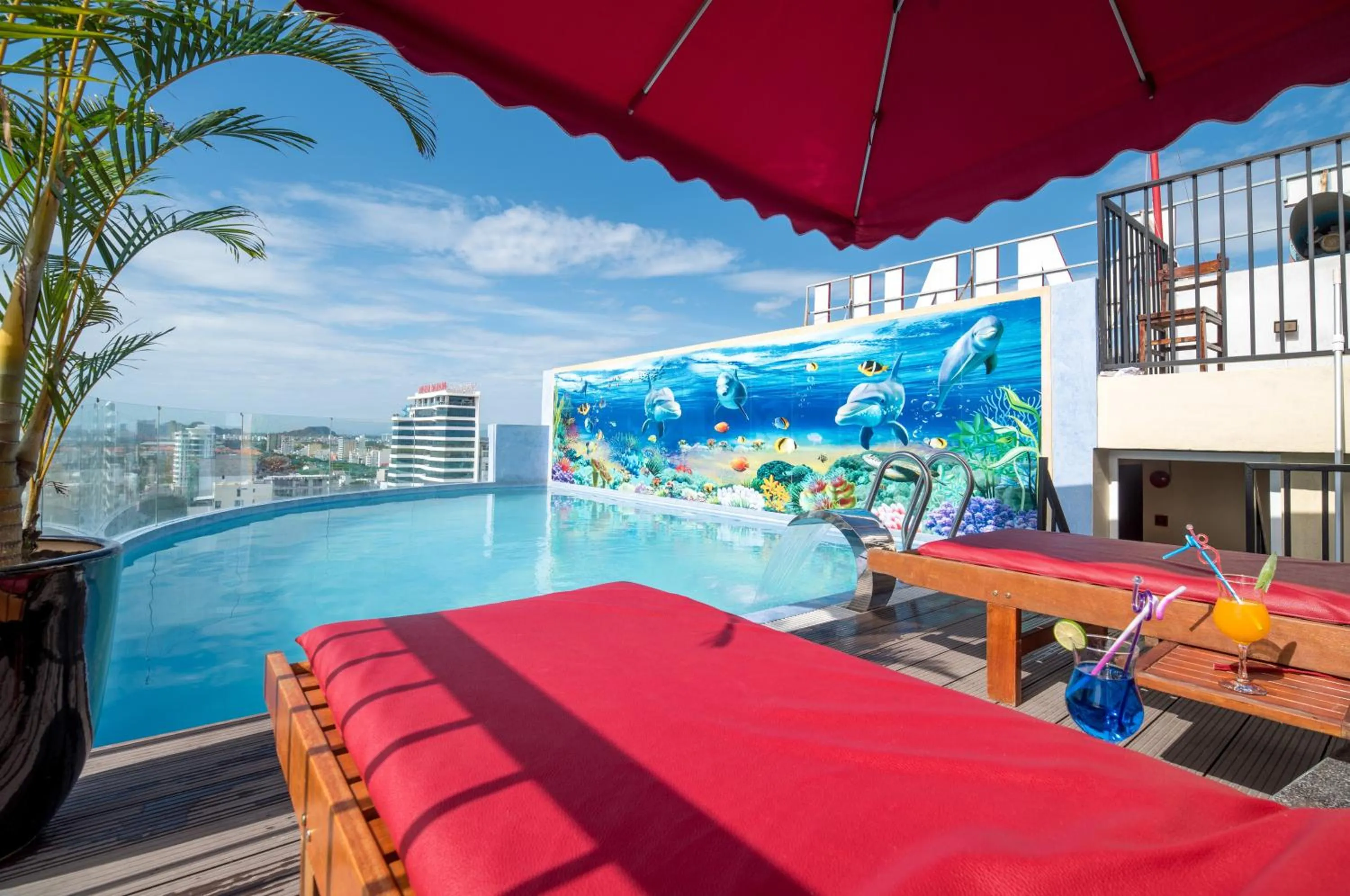 Pool view in Nhat Minh Hotel and Apartment