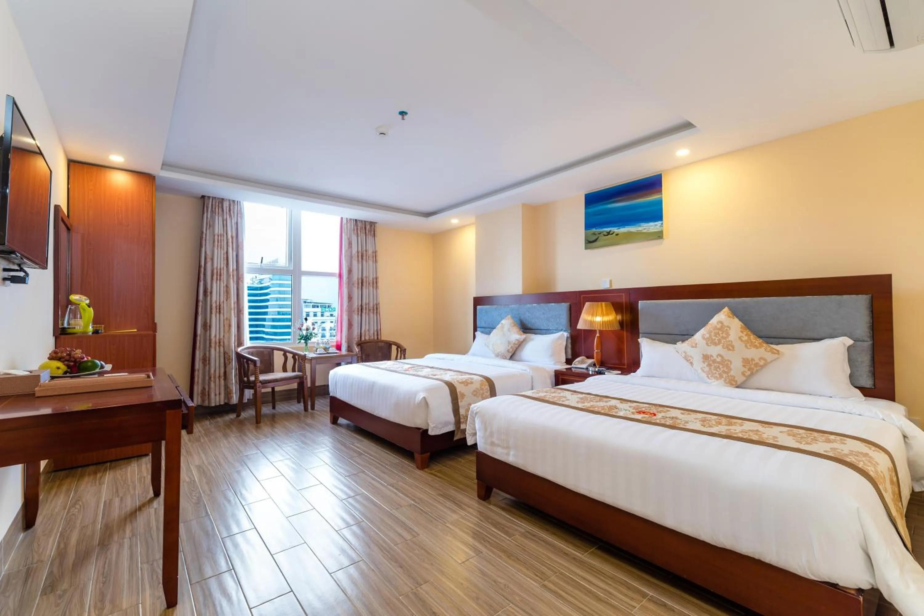 Bedroom, Bed in Nhat Minh Hotel and Apartment