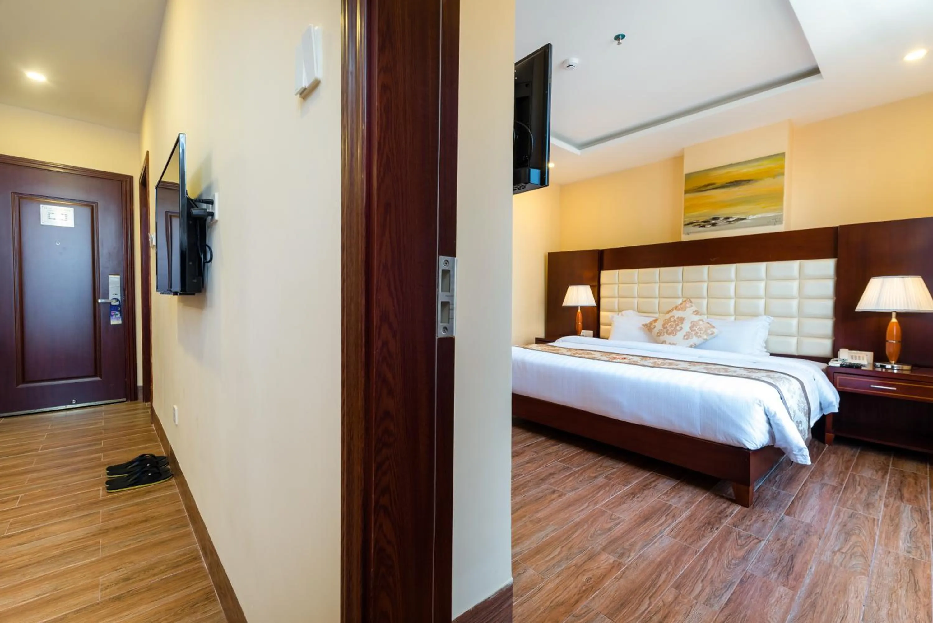 Photo of the whole room, Bed in Nhat Minh Hotel and Apartment