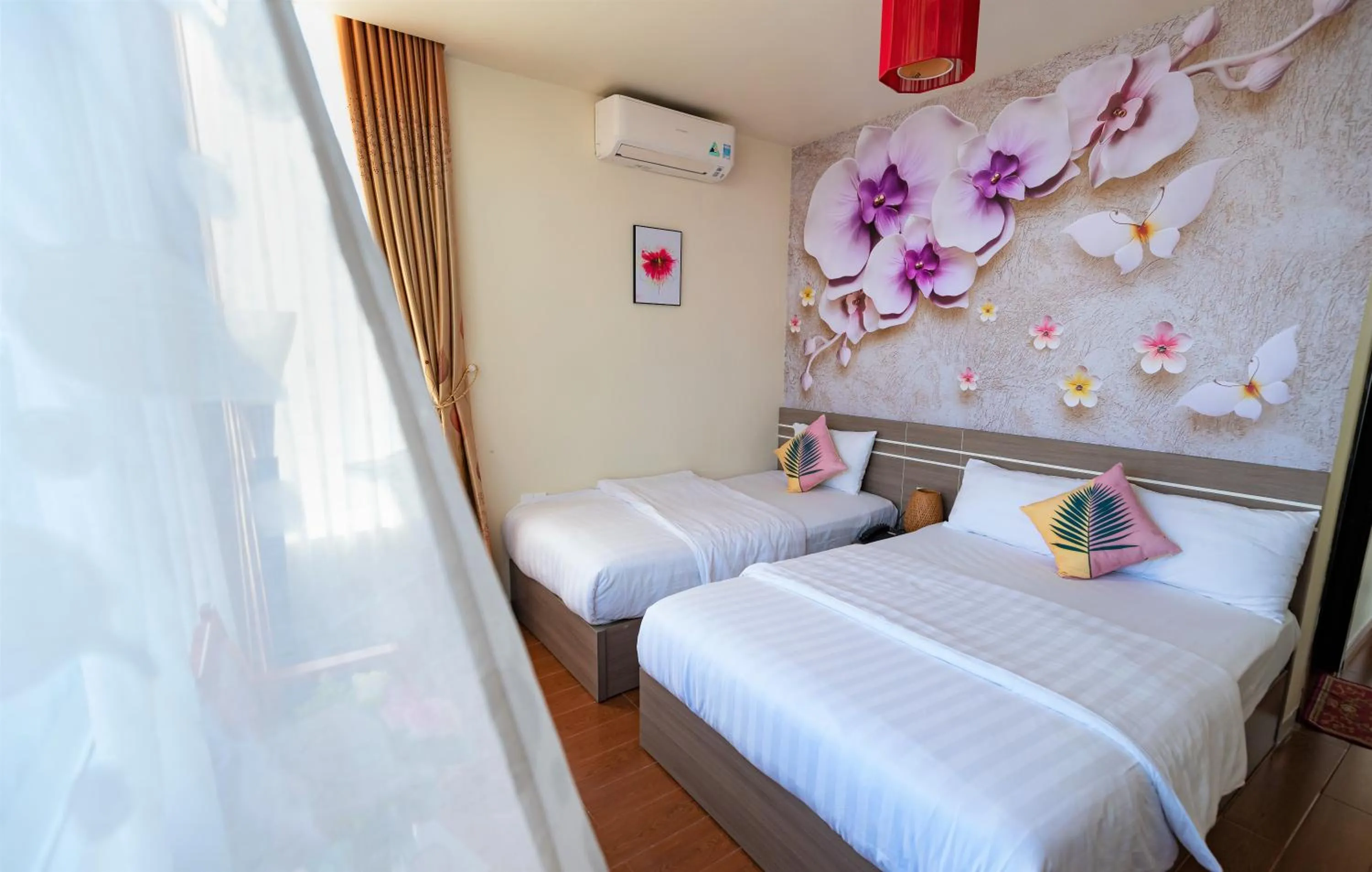 Bed in Flora Hotel Hue