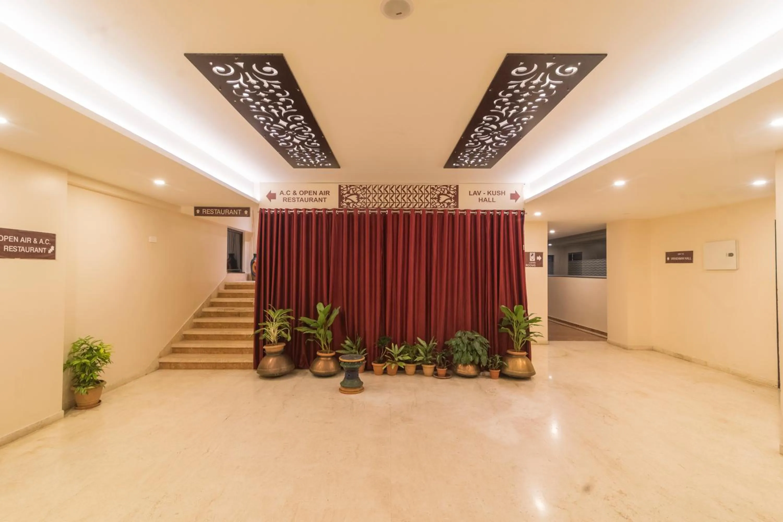 Banquet/Function facilities in Hotel Ayodhya