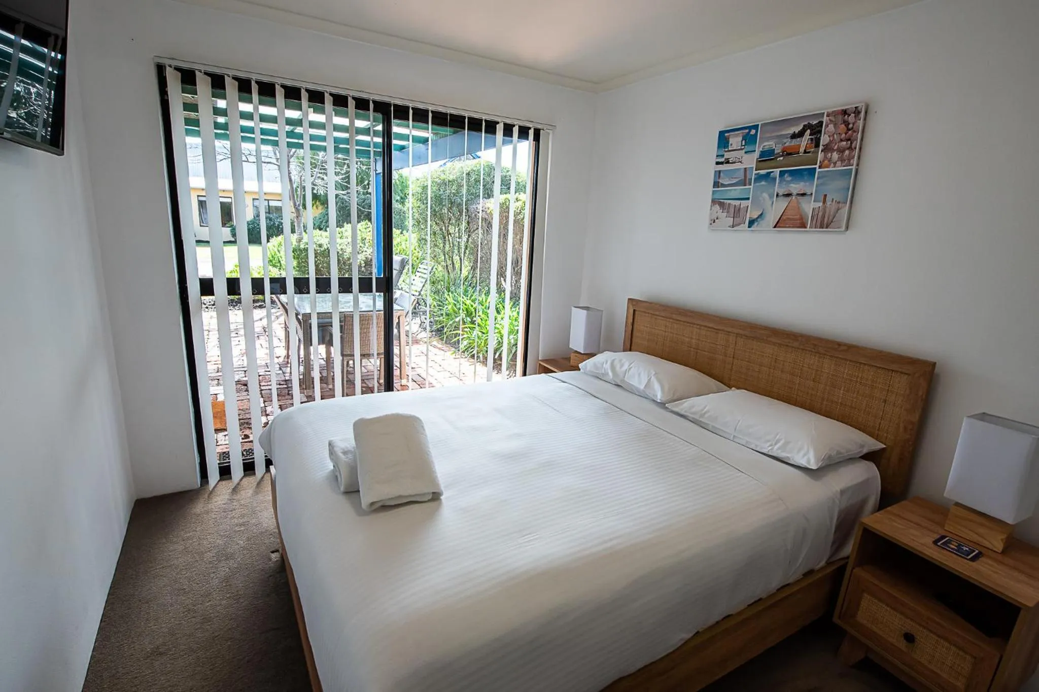 Bed in Dunsborough Beach Cottages