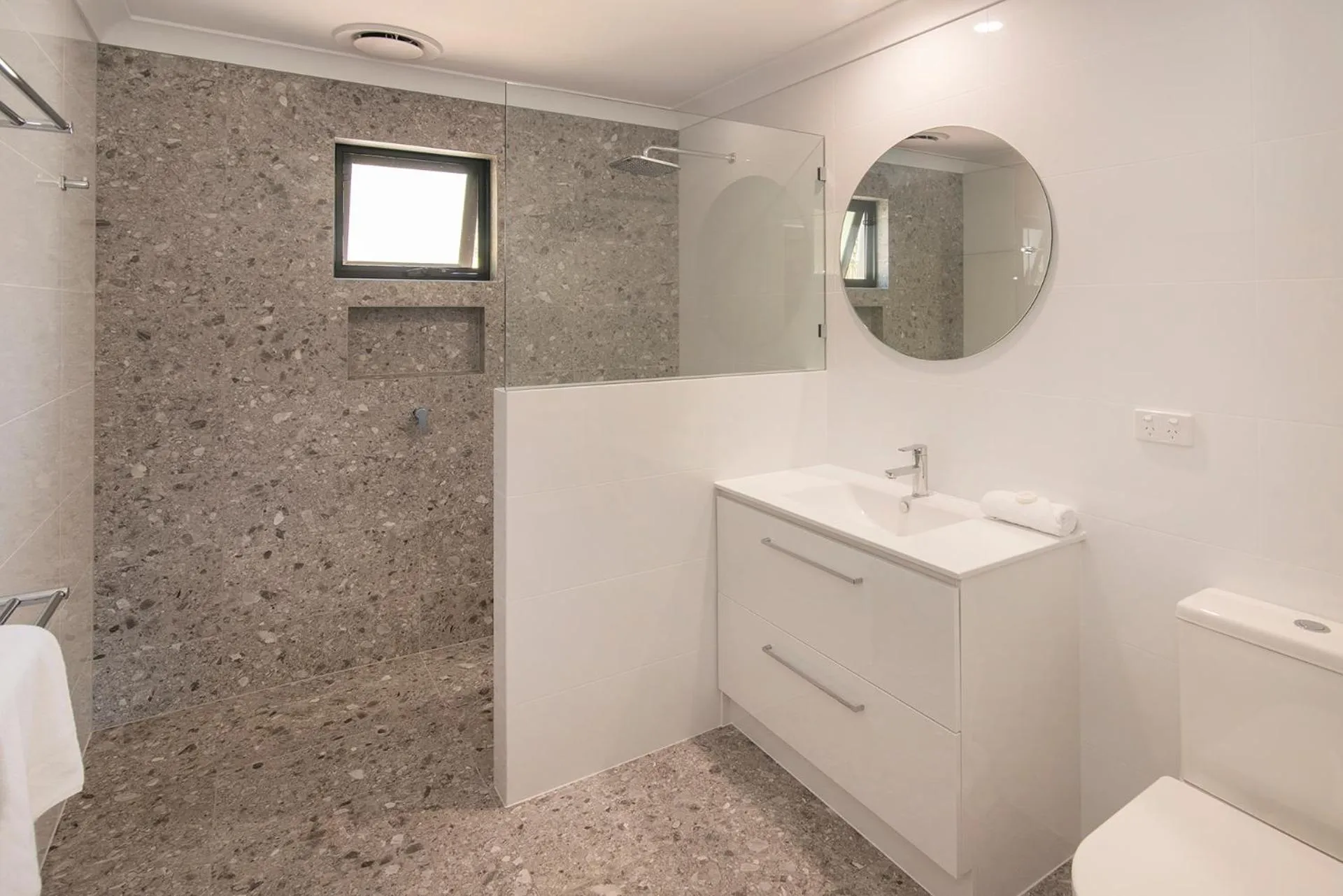 Shower in Dunsborough Beach Cottages