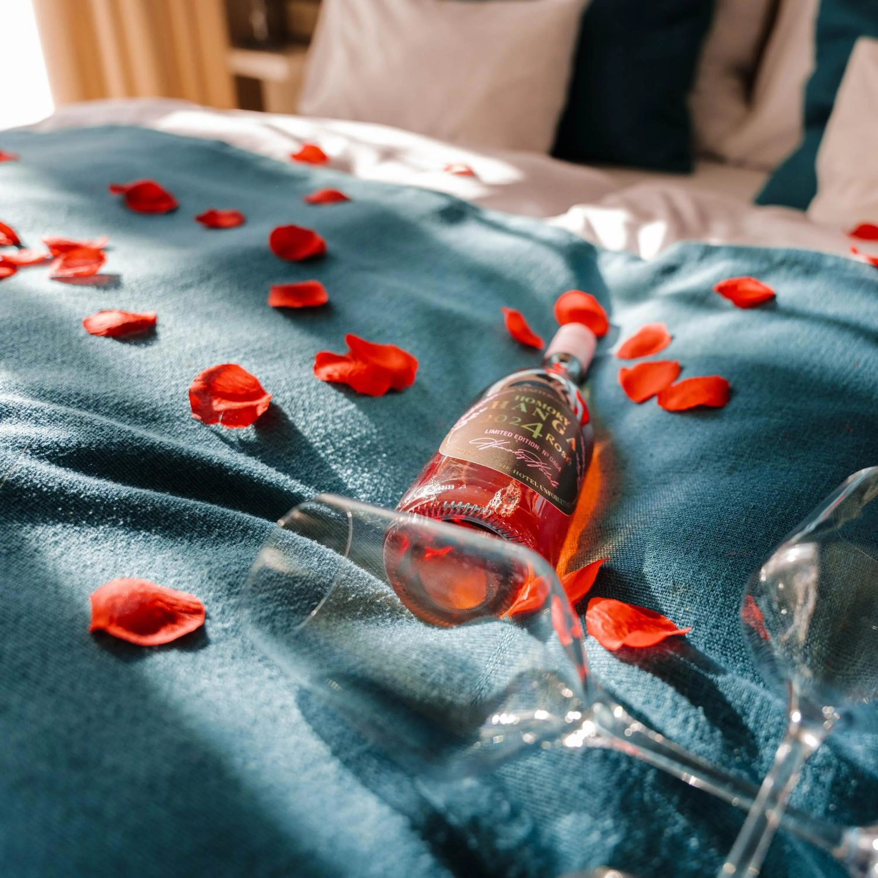 On site, Bed in The Hotel Unforgettable - Hotel Tiliana by Homoky Hotels & Spa