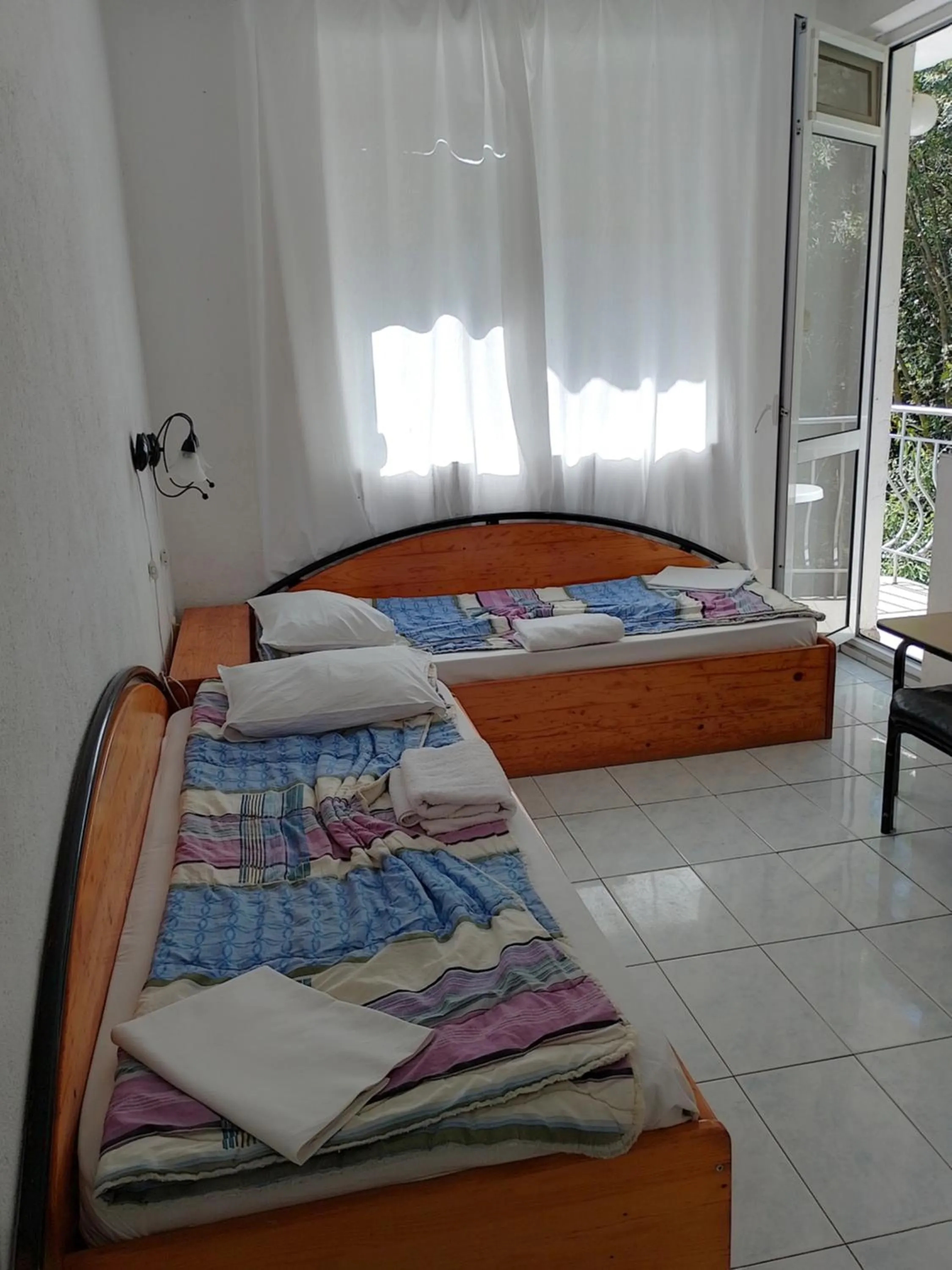 Lurd Family Hotel