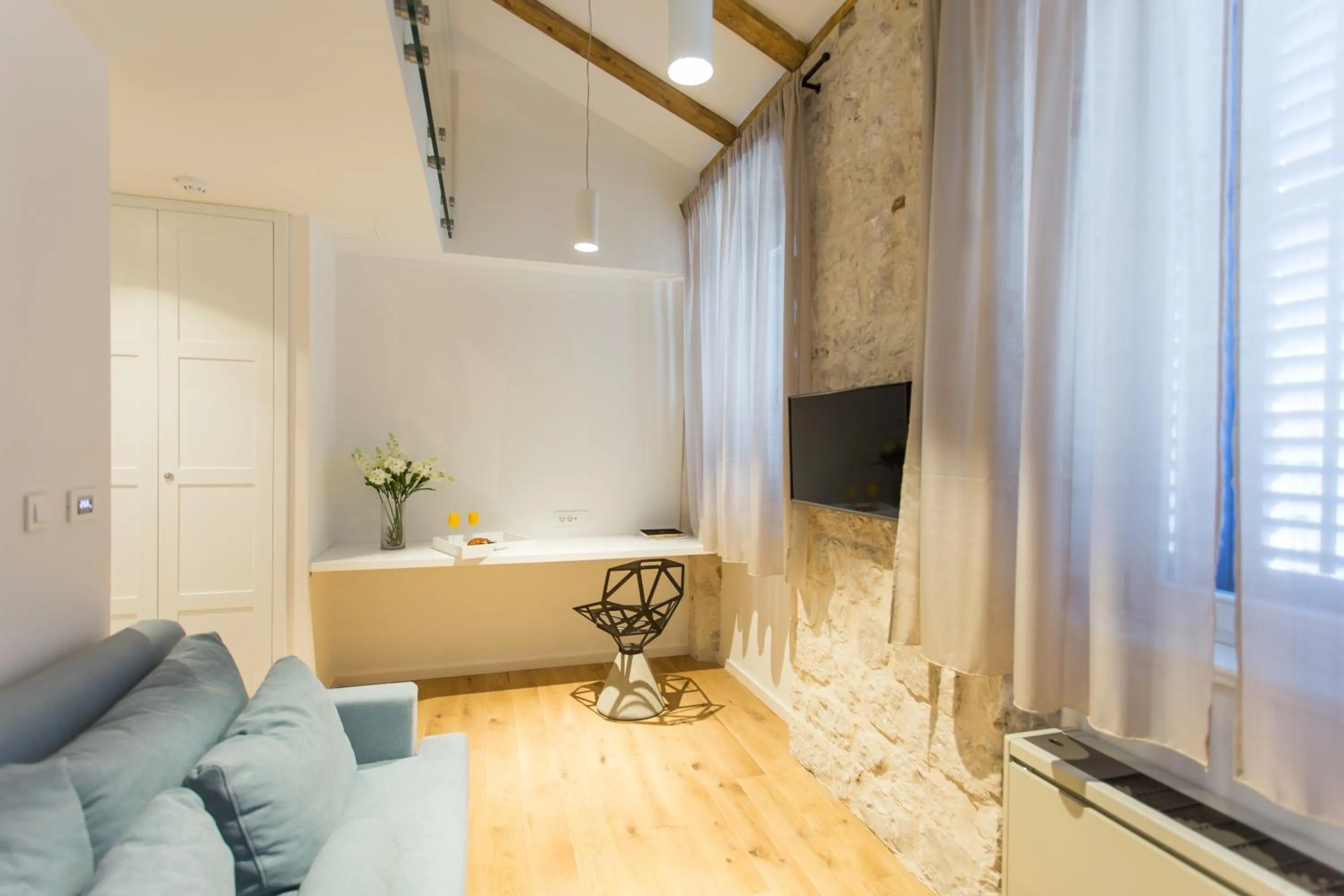 Living room in Bifora Heritage Hotel