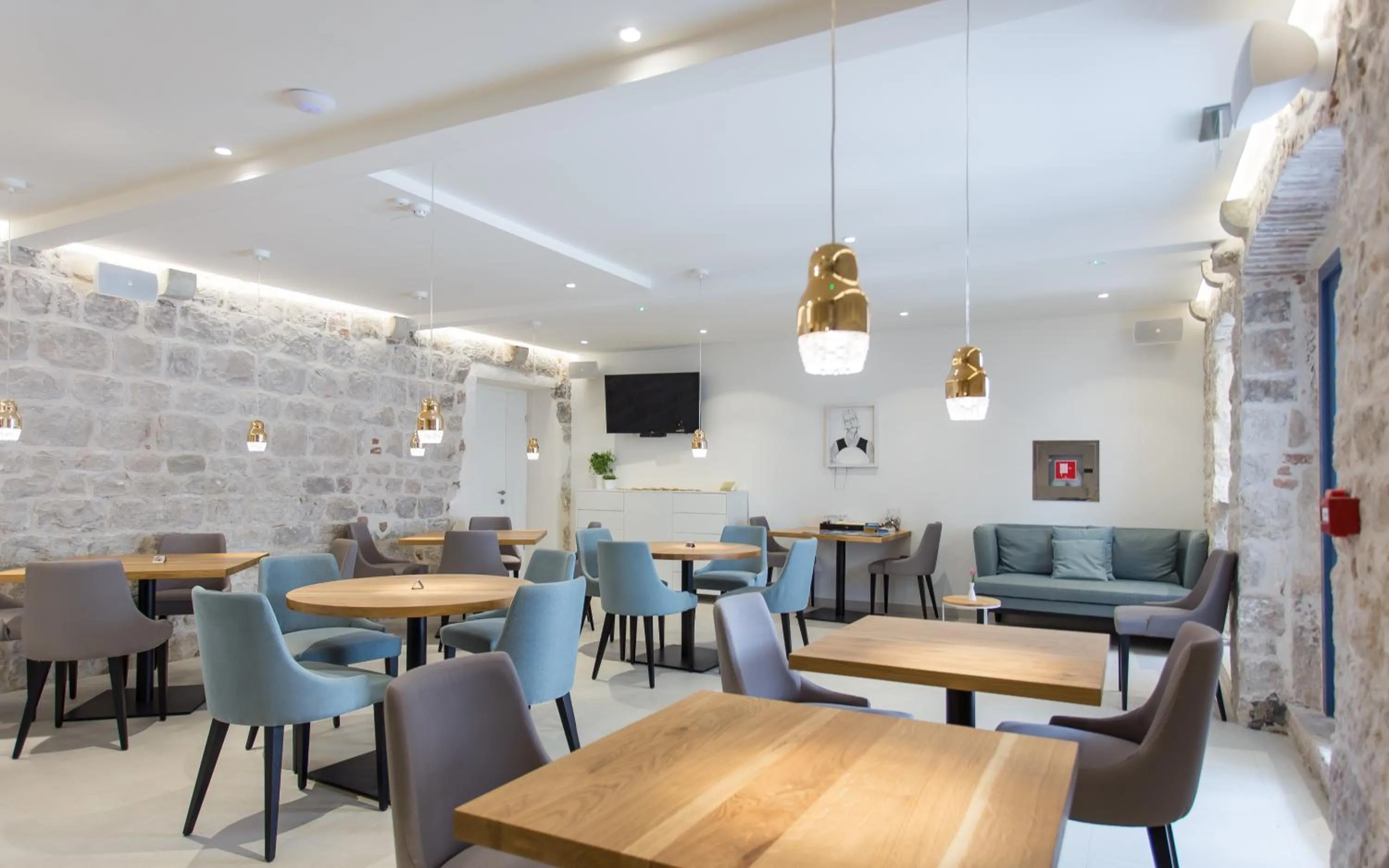 Restaurant/places to eat in Bifora Heritage Hotel