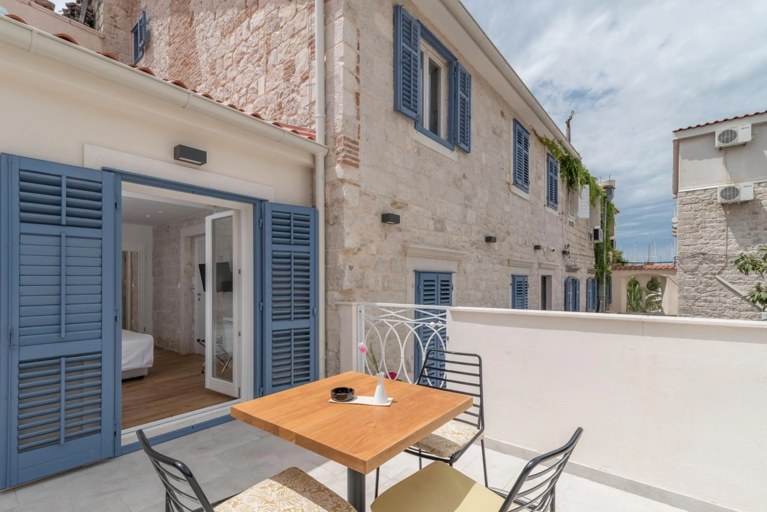 Balcony/Terrace in Bifora Heritage Hotel