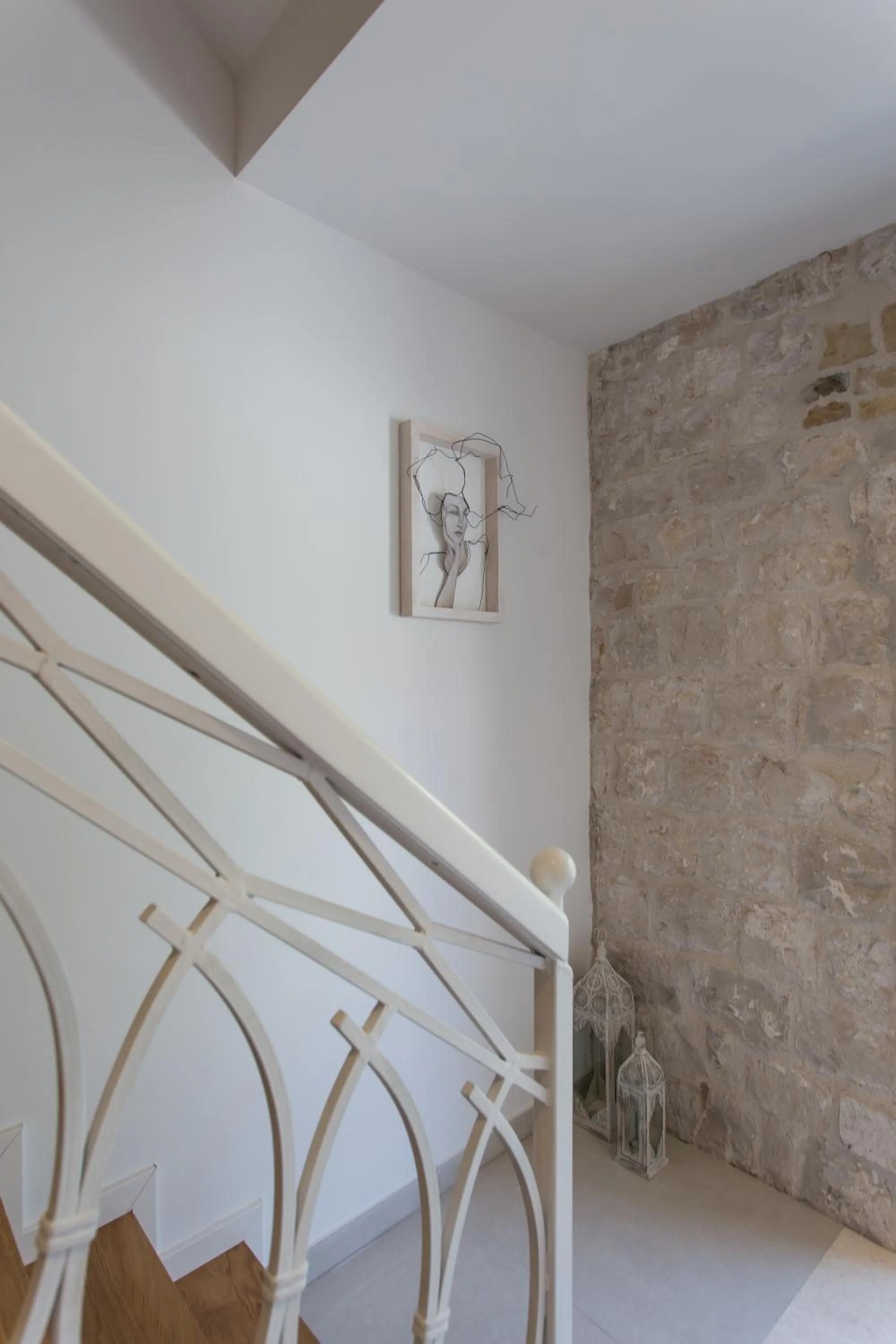 Decorative detail in Bifora Heritage Hotel